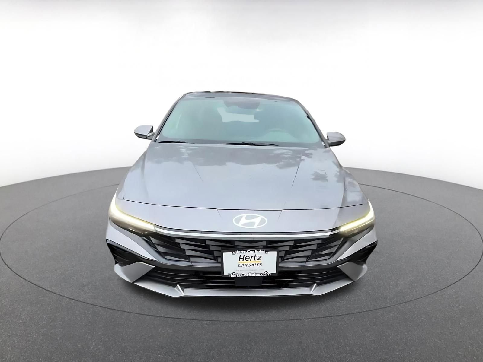 Thumbnail: 2025 Hyundai Elantra - 4