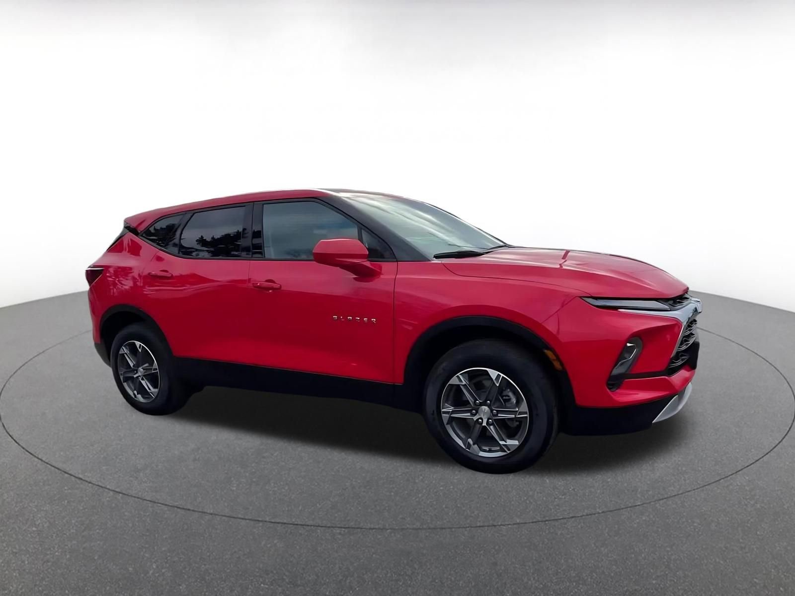 Thumbnail: 2025 Chevrolet Blazer - 2
