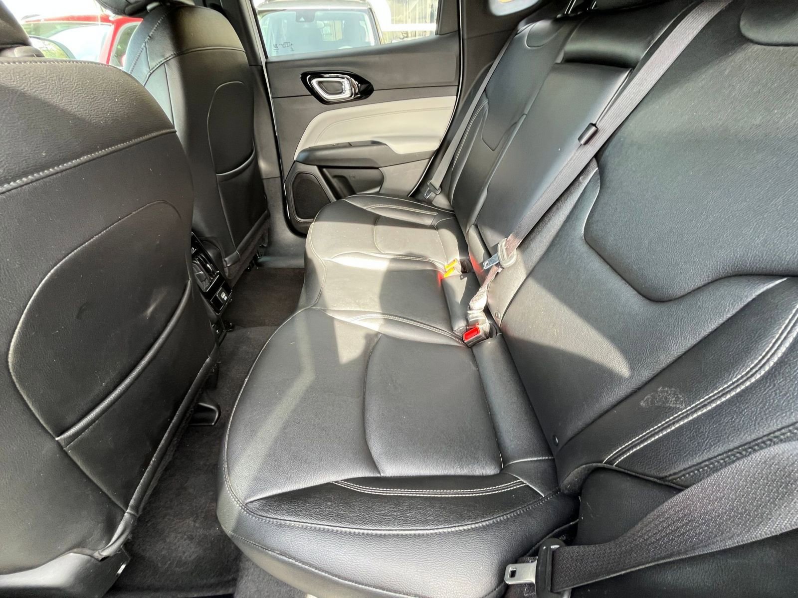 Thumbnail: 2025 Jeep Compass - 27