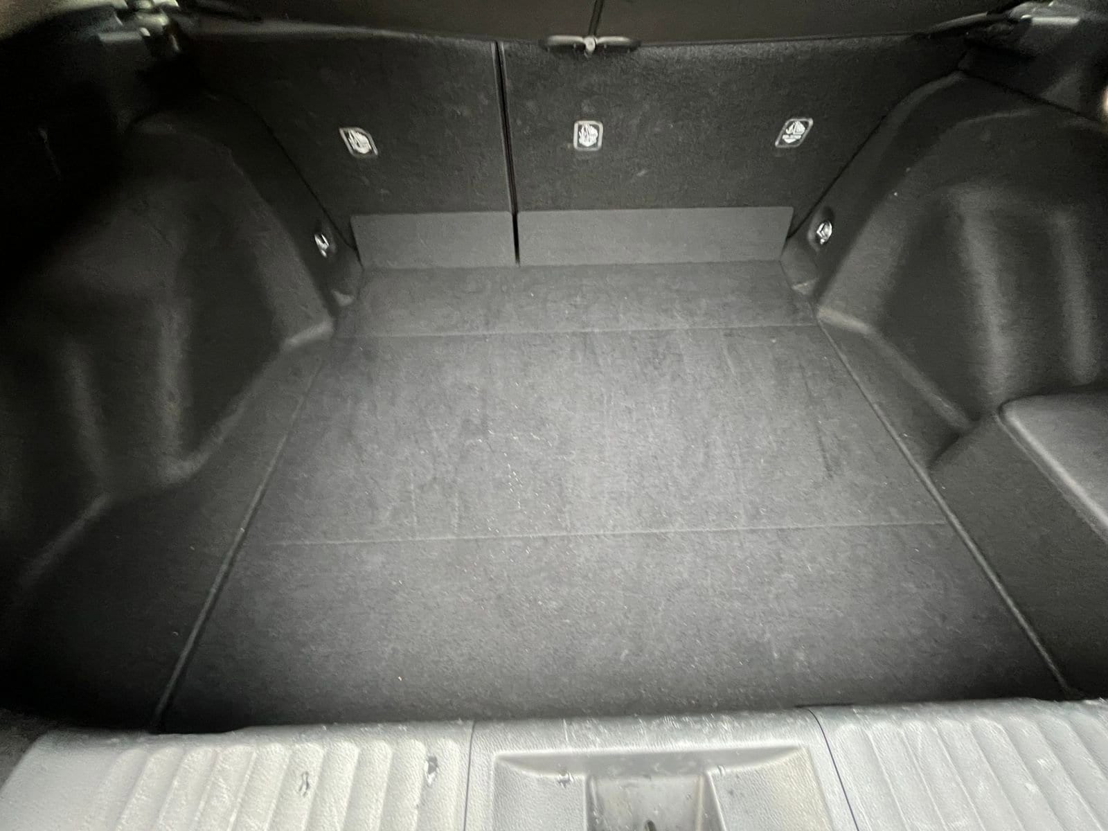 Thumbnail: 2025 Toyota Prius - 31