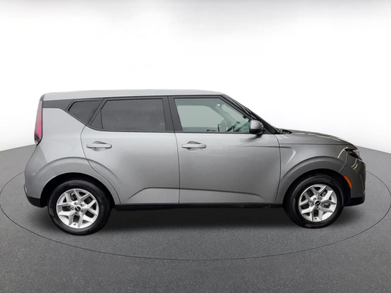 Thumbnail: 2025 Kia Soul - 16
