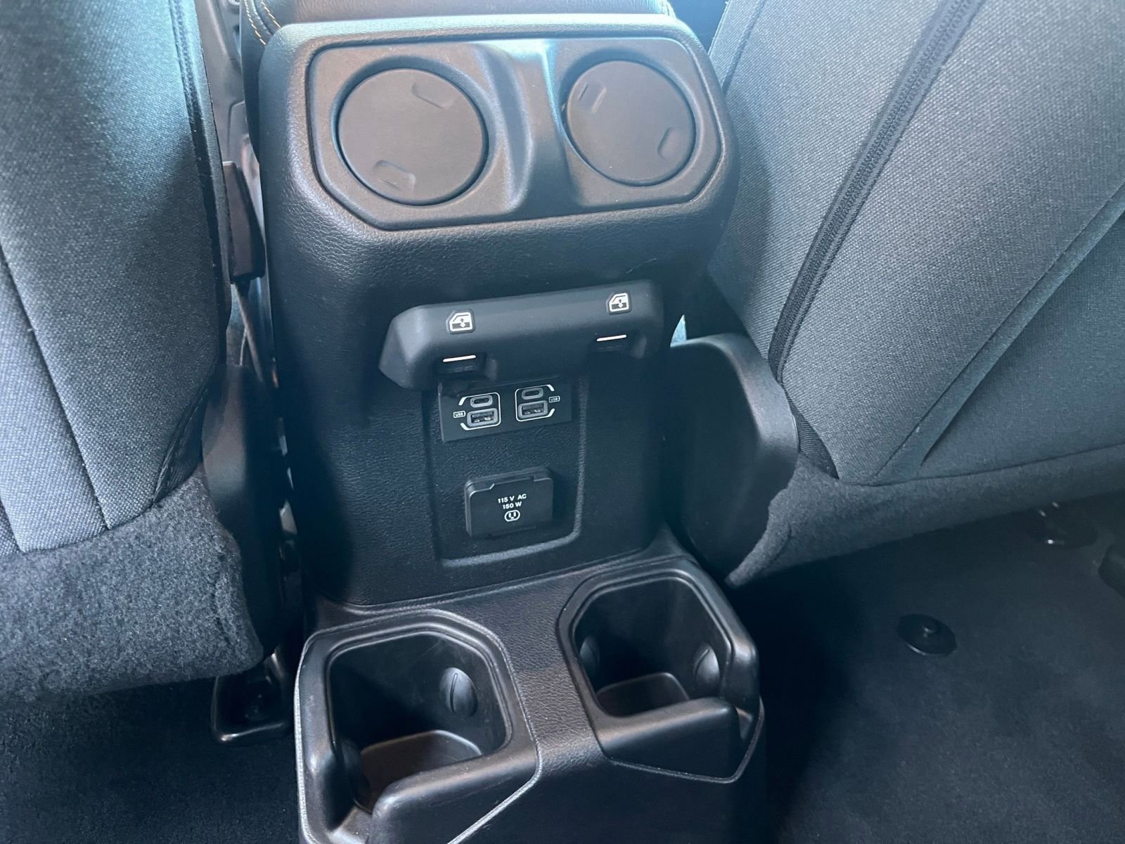 Thumbnail: 2025 Jeep Wrangler - 24