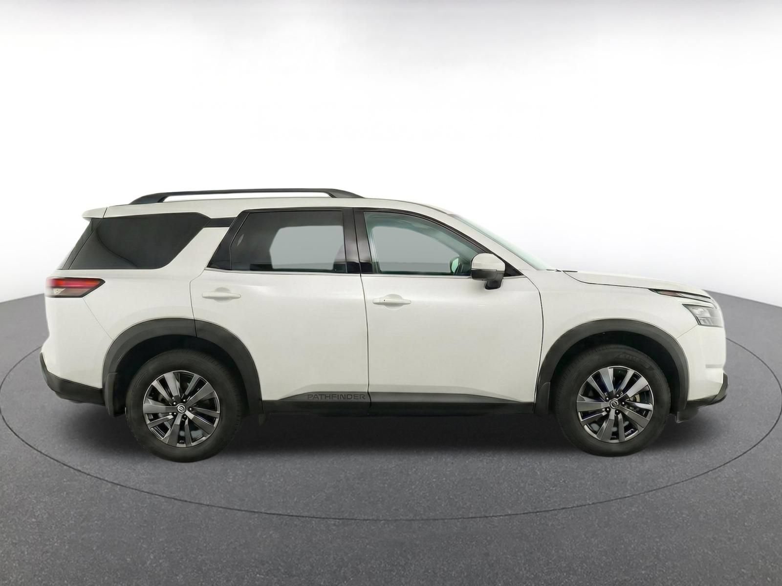 Thumbnail: 2025 Nissan Pathfinder - 10