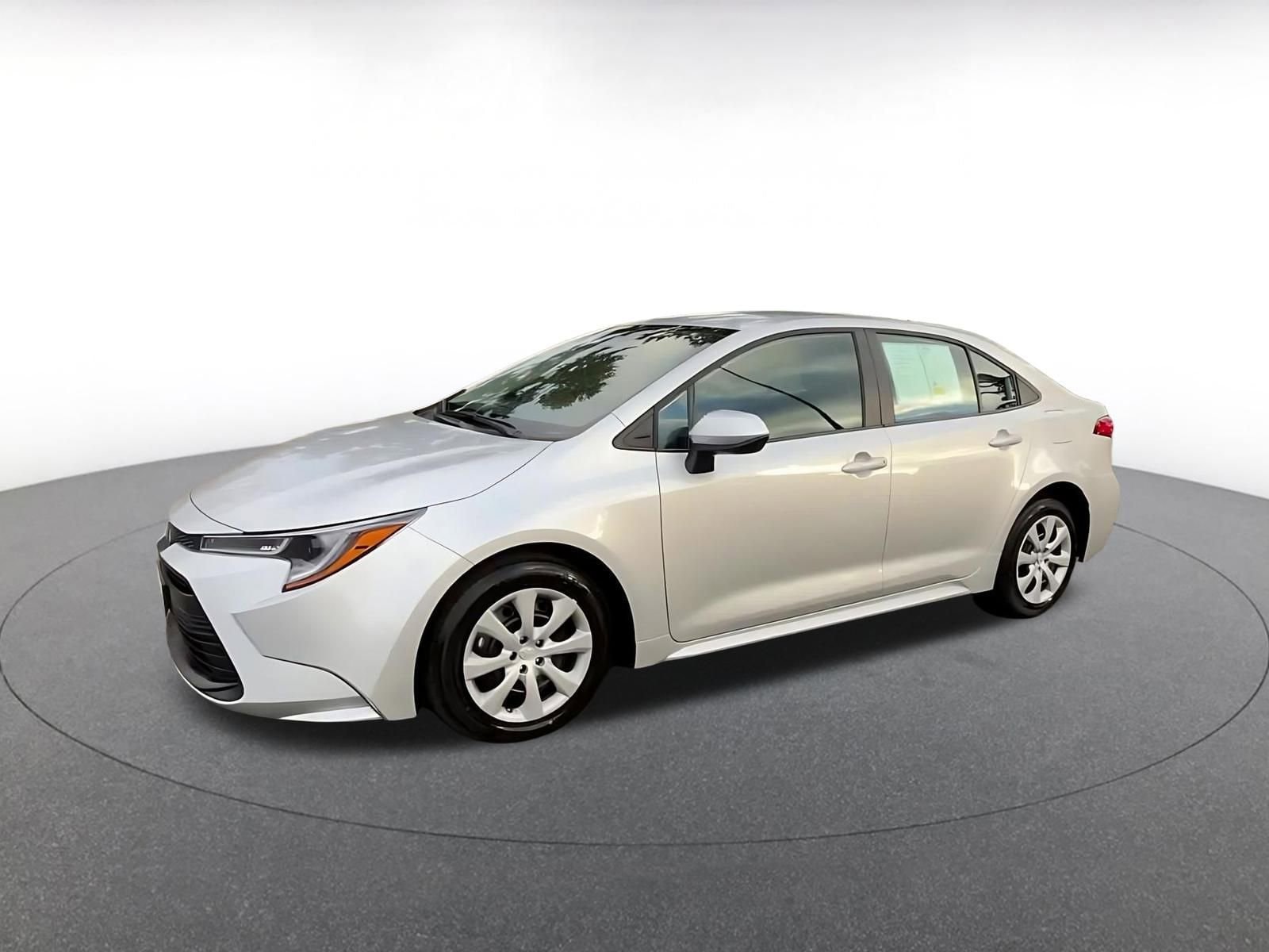 Thumbnail: 2025 Toyota Corolla - 8