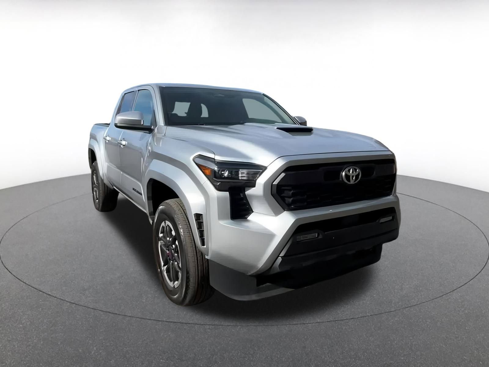 Thumbnail: 2024 Toyota Tacoma - 3