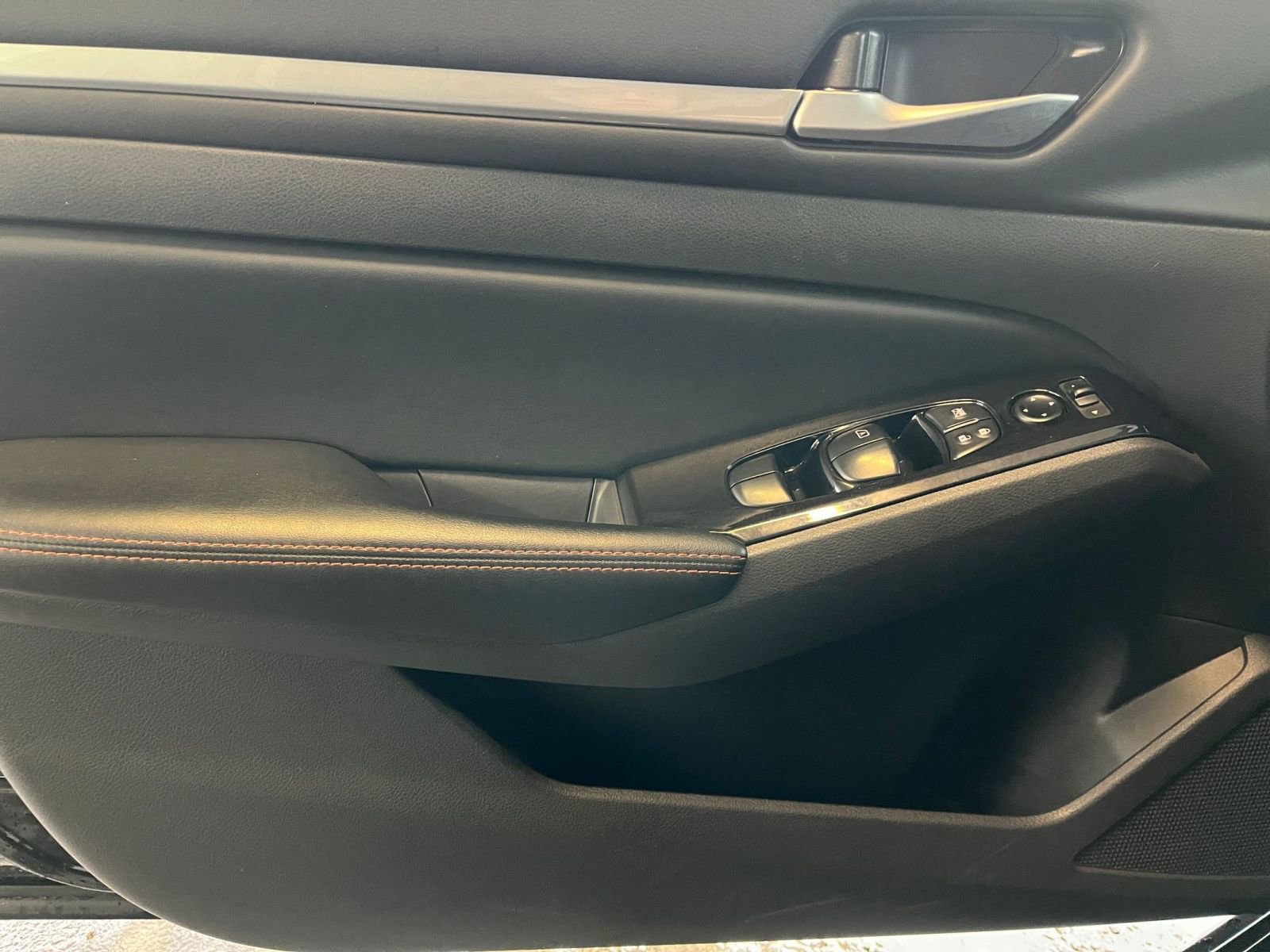 Thumbnail: 2025 Nissan Altima - 18