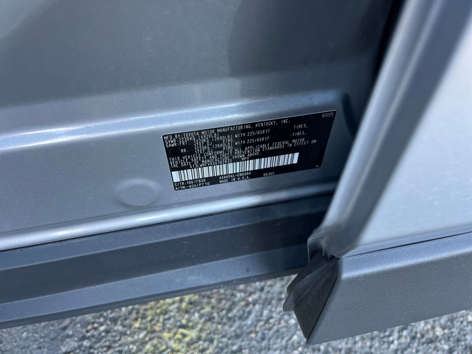 Thumbnail: 2025 Toyota RAV4 - 29