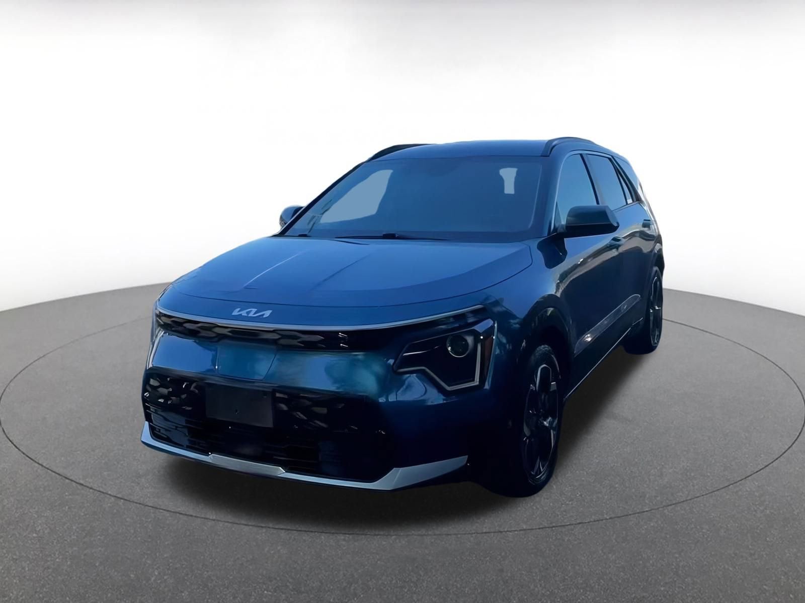 Thumbnail: 2023 Kia Niro - 6