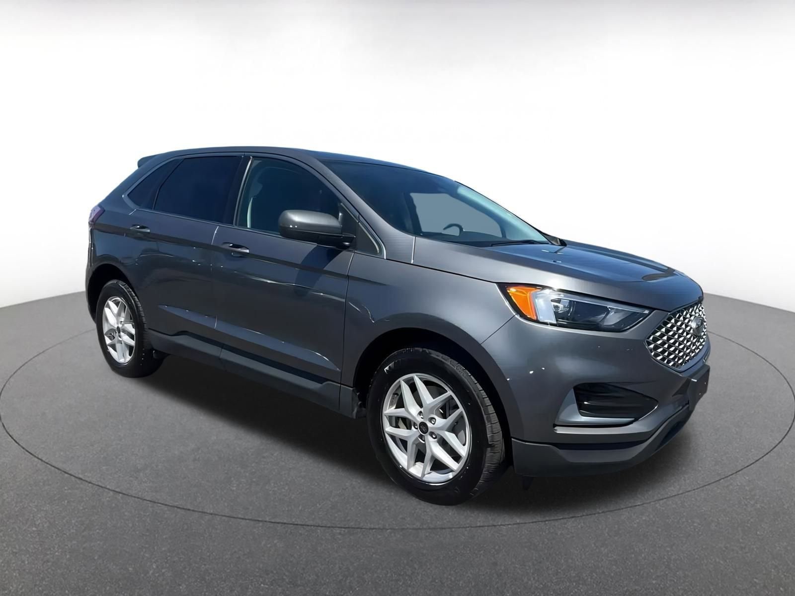 Thumbnail: 2024 Ford Edge - 2