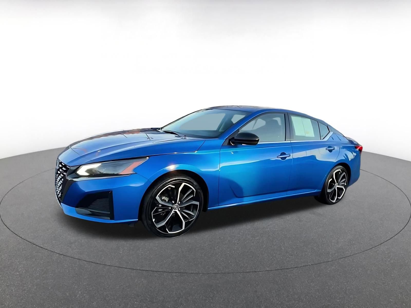 Thumbnail: 2025 Nissan Altima - 8