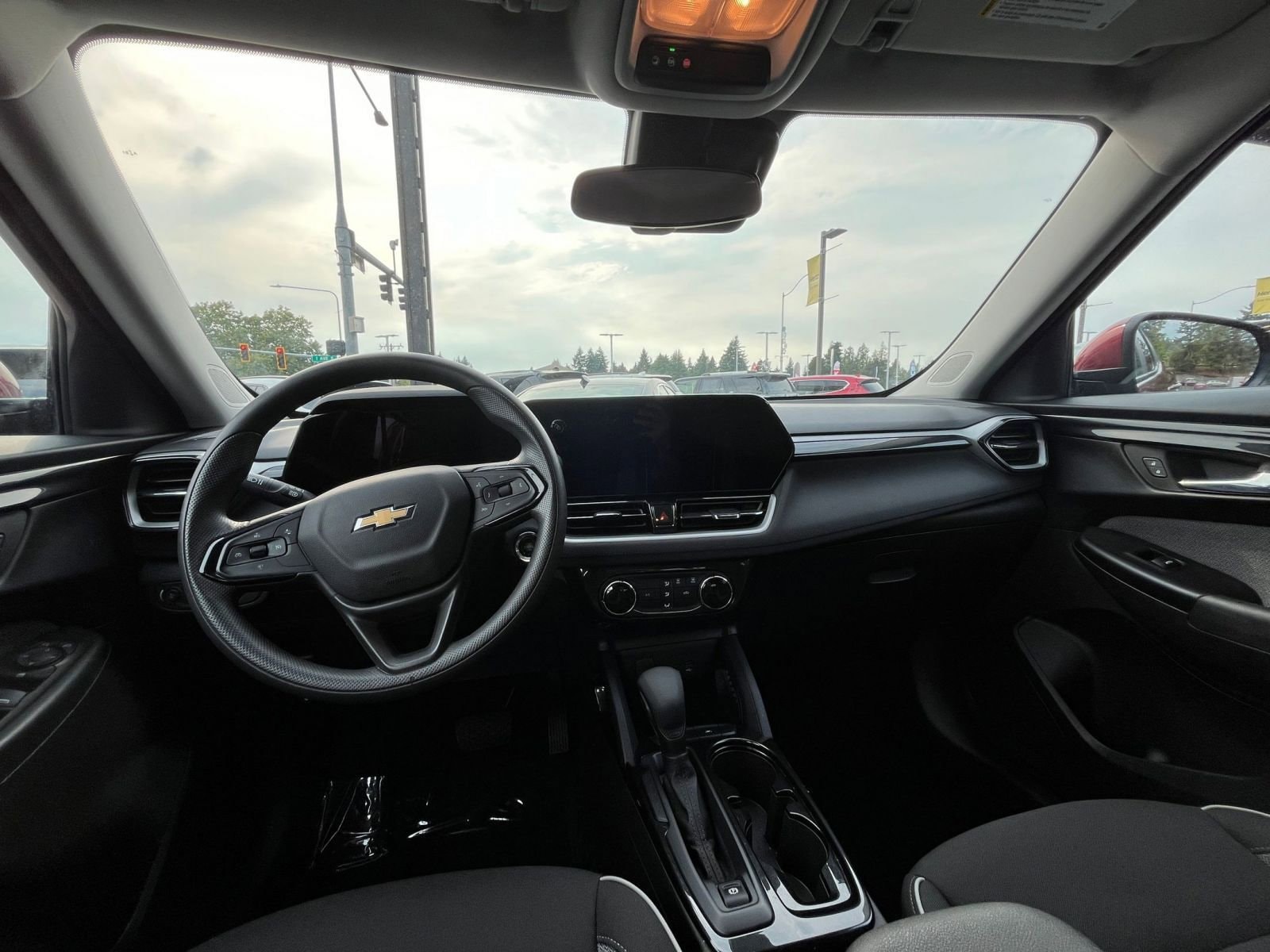 Thumbnail: 2024 Chevrolet TrailBlazer - 33