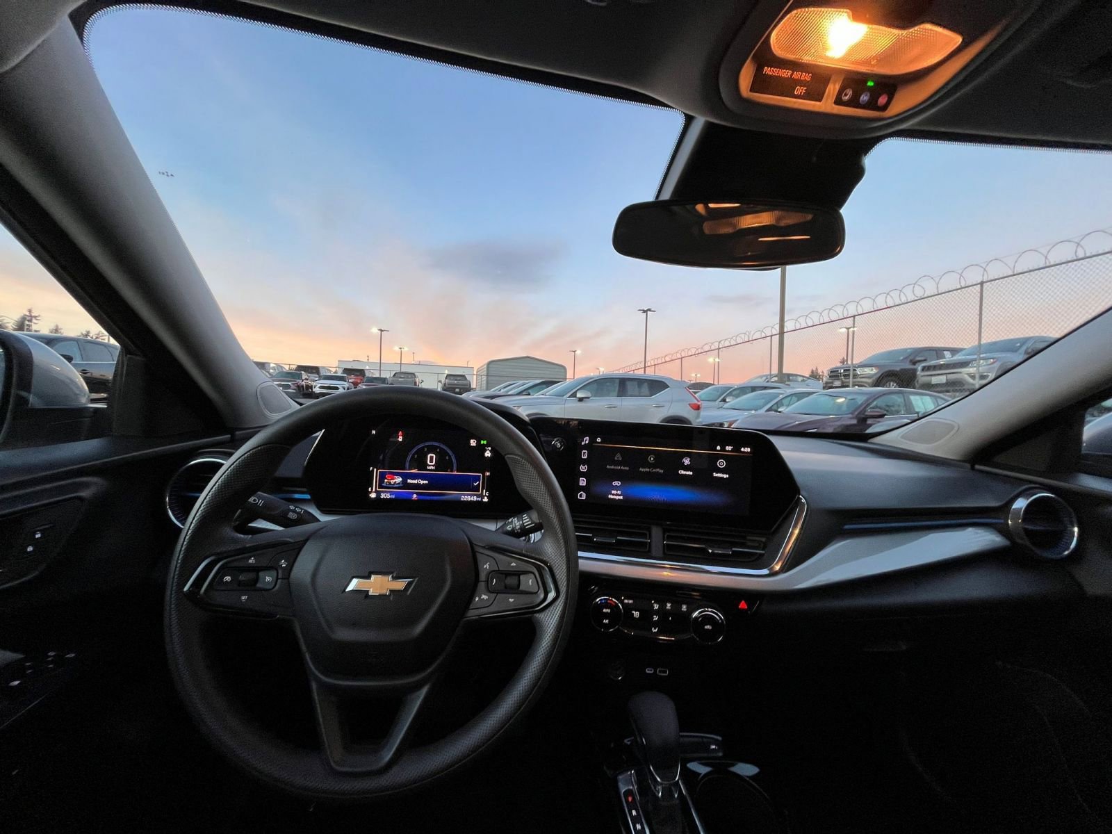 Thumbnail: 2025 Chevrolet Trax - 33