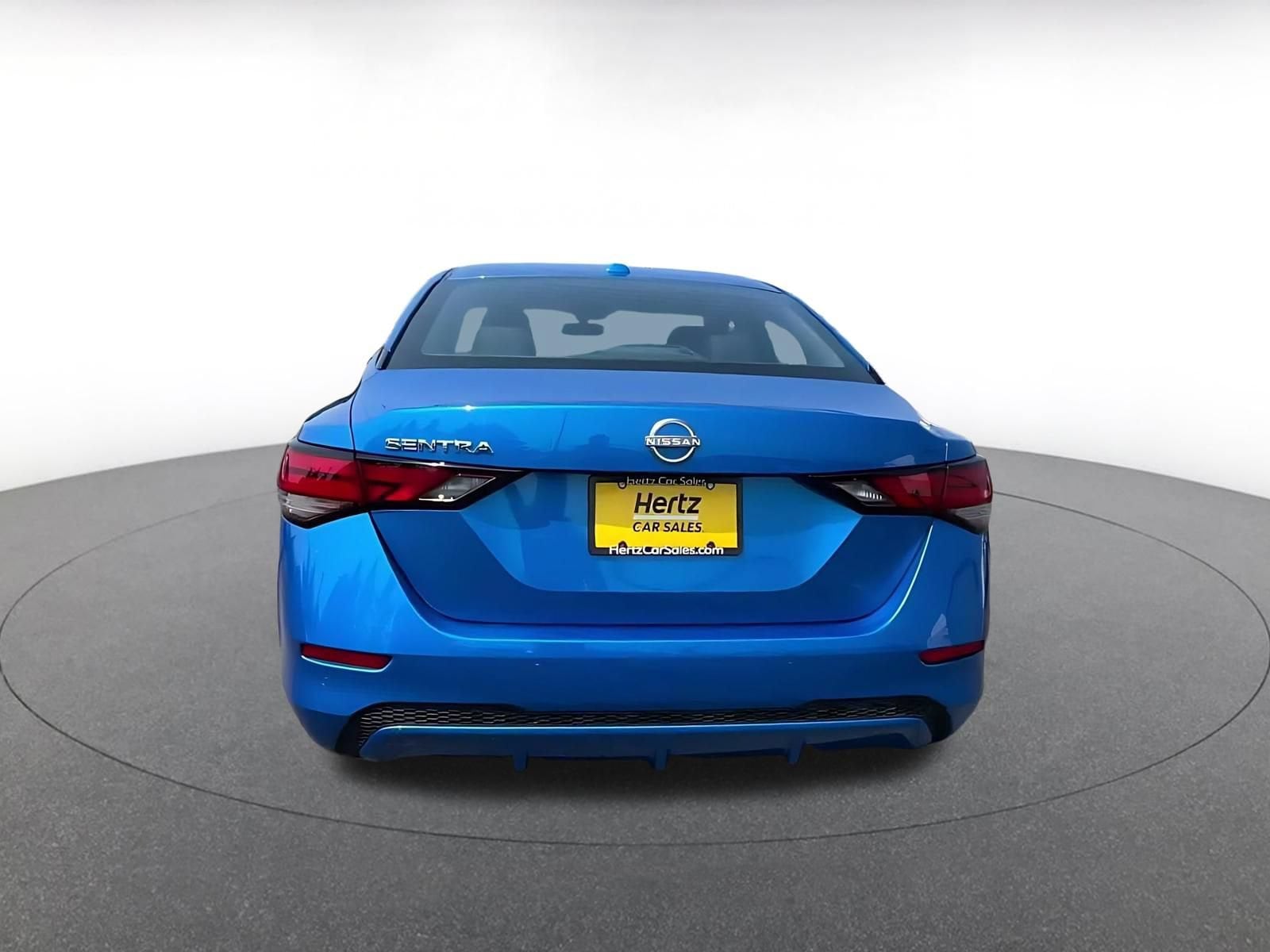 Thumbnail: 2025 Nissan Sentra - 10