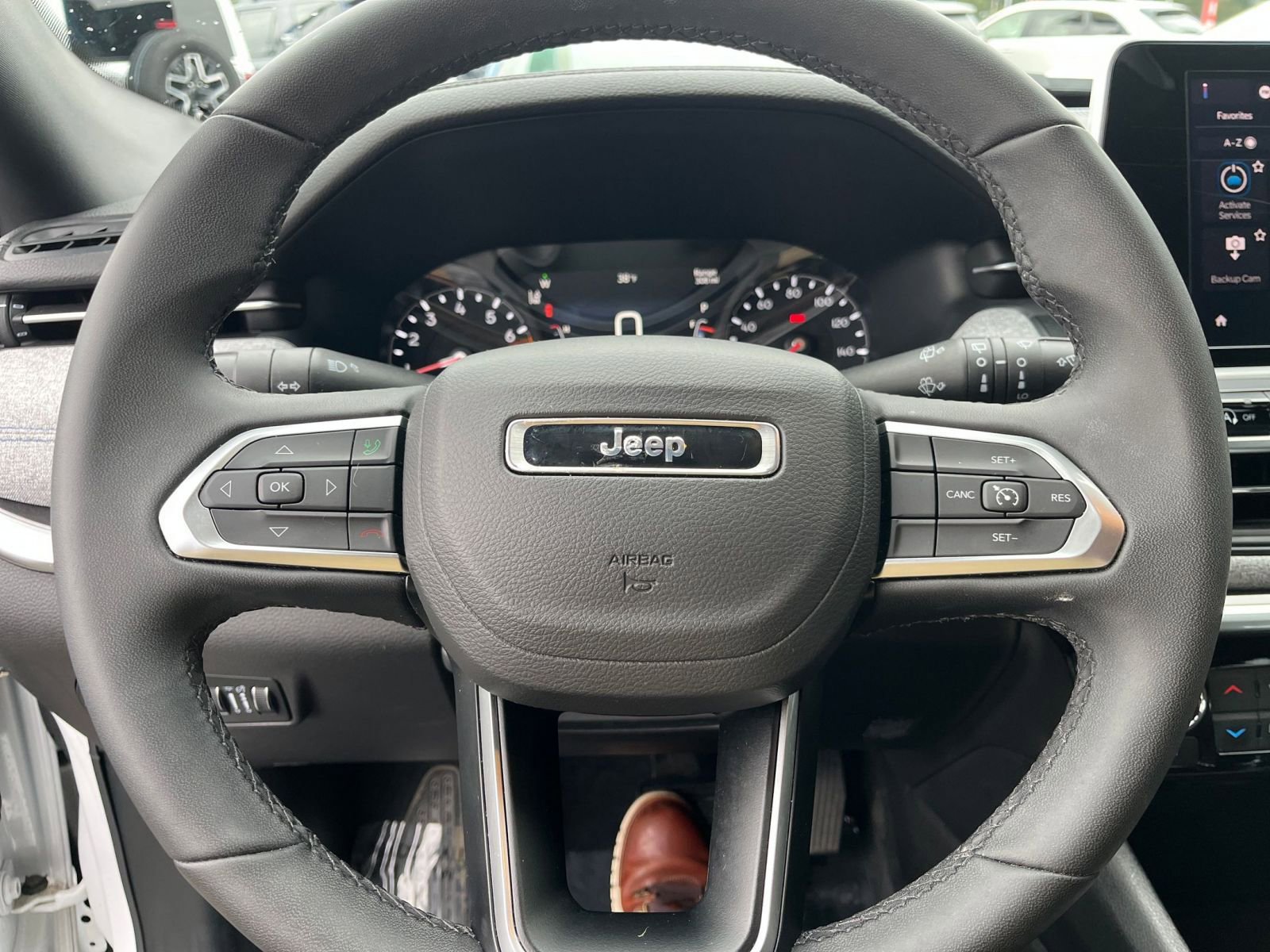 Thumbnail: 2025 Jeep Compass - 28