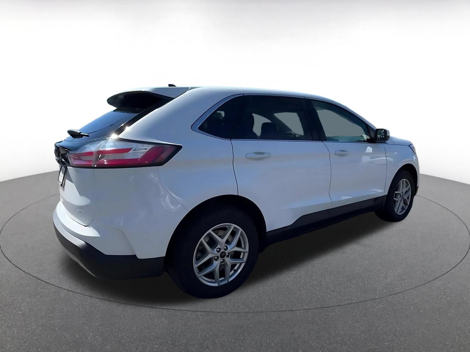 Thumbnail: 2024 Ford Edge - 15