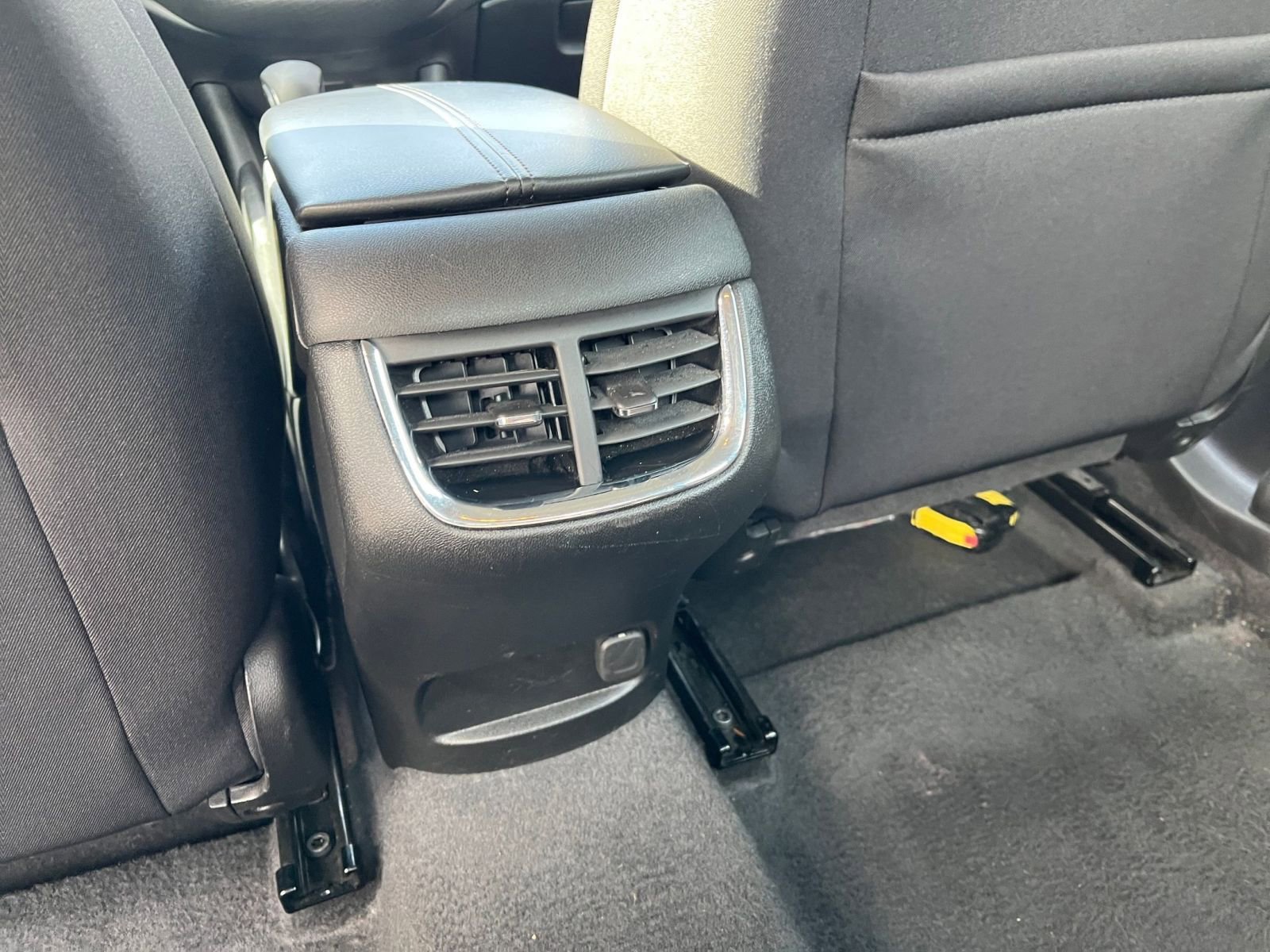 Thumbnail: 2024 Chevrolet Malibu - 23