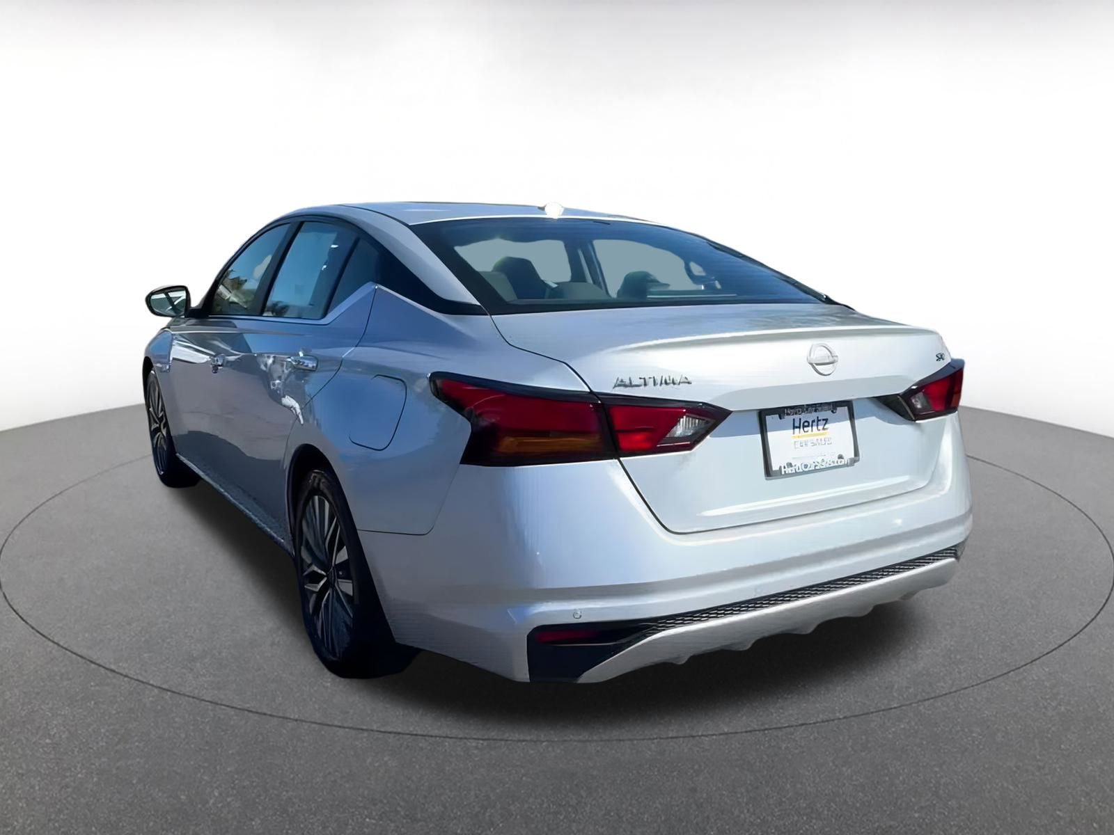 Thumbnail: 2024 Nissan Altima - 11