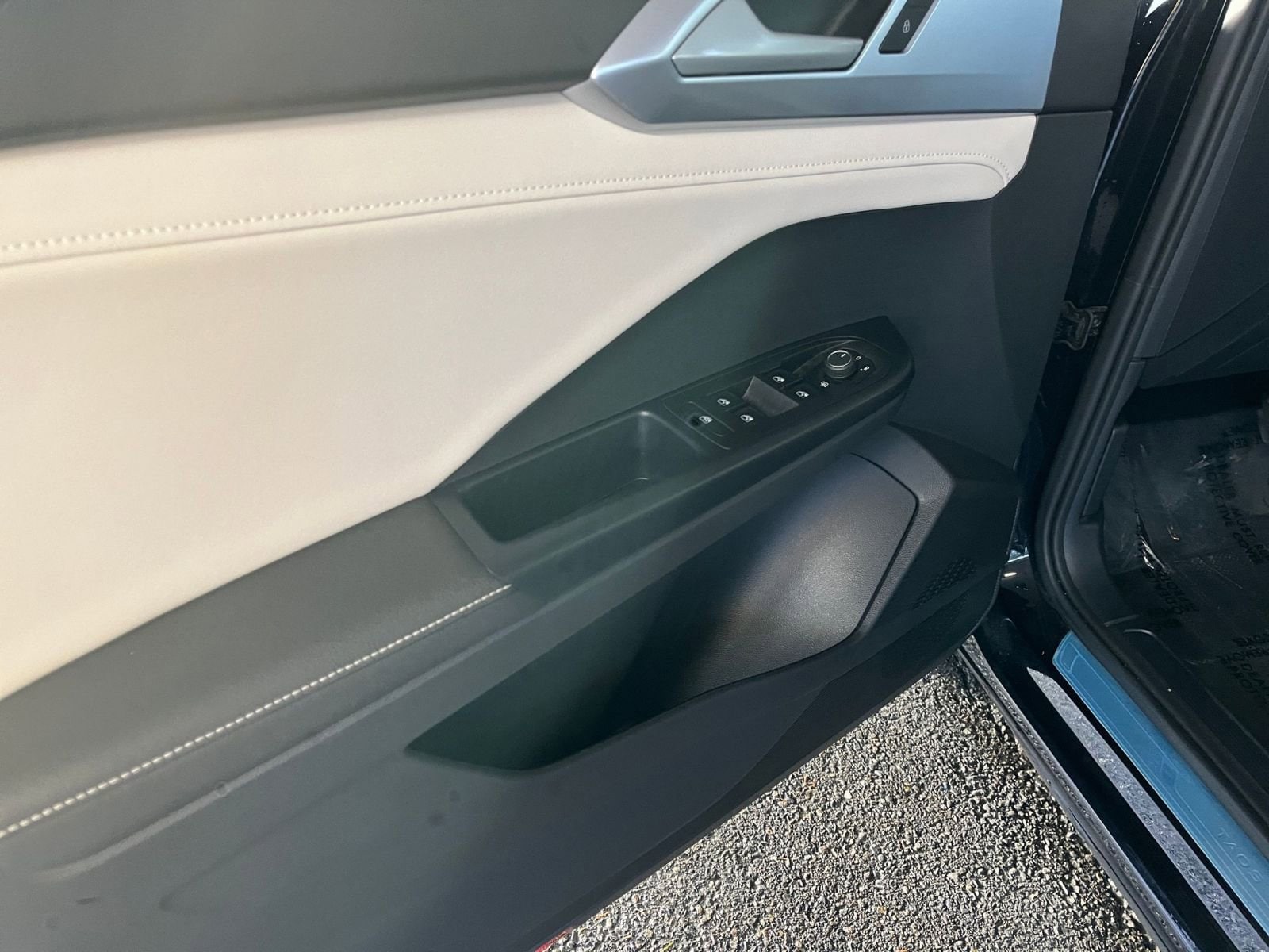 Thumbnail: 2025 Volkswagen Taos - 20