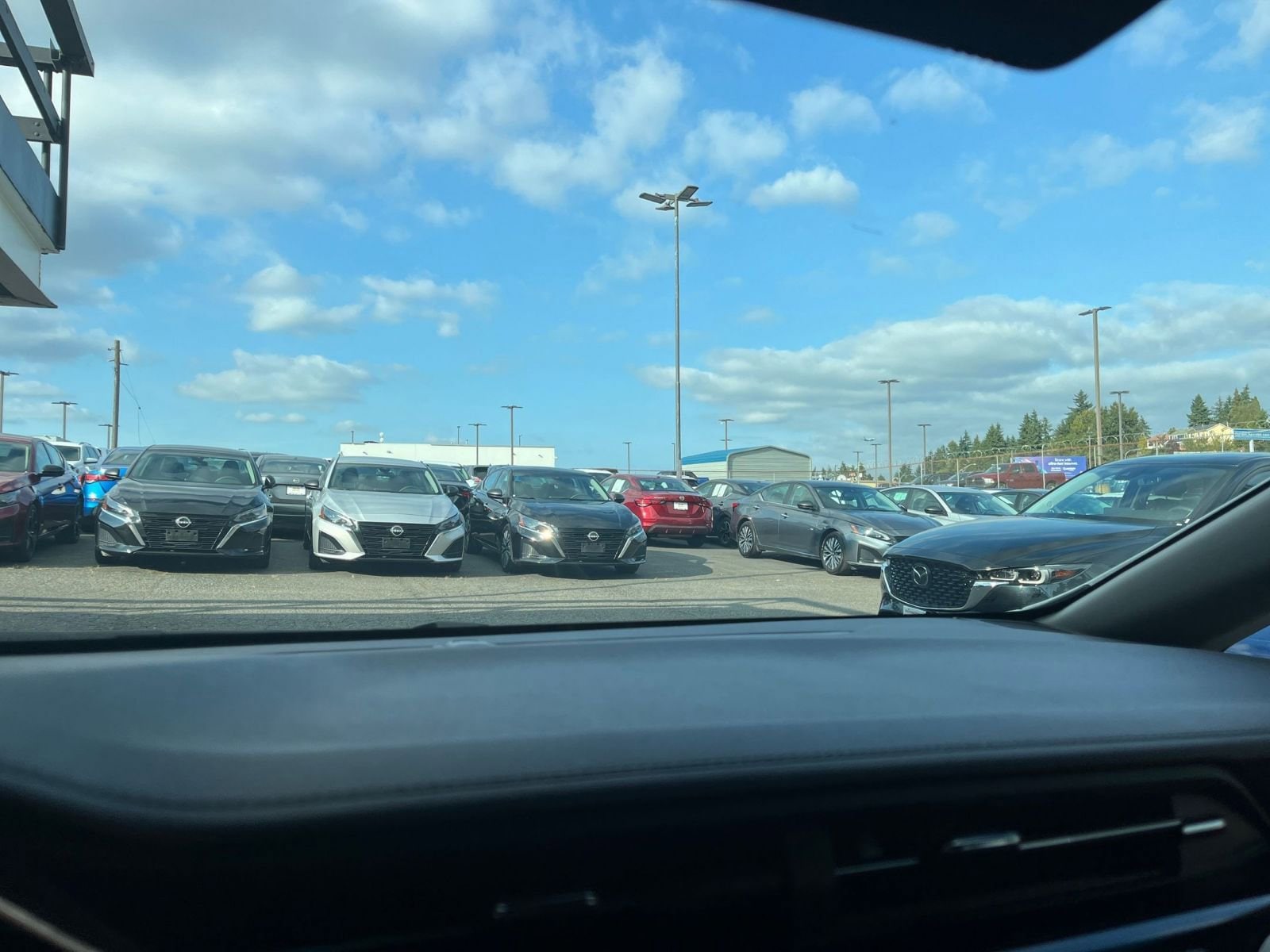 Thumbnail: 2023 Chevrolet Bolt EV - 20
