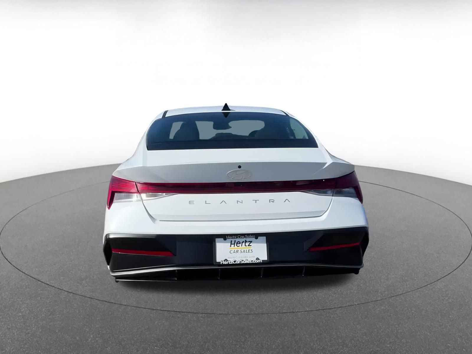 Thumbnail: 2025 Hyundai Elantra - 12