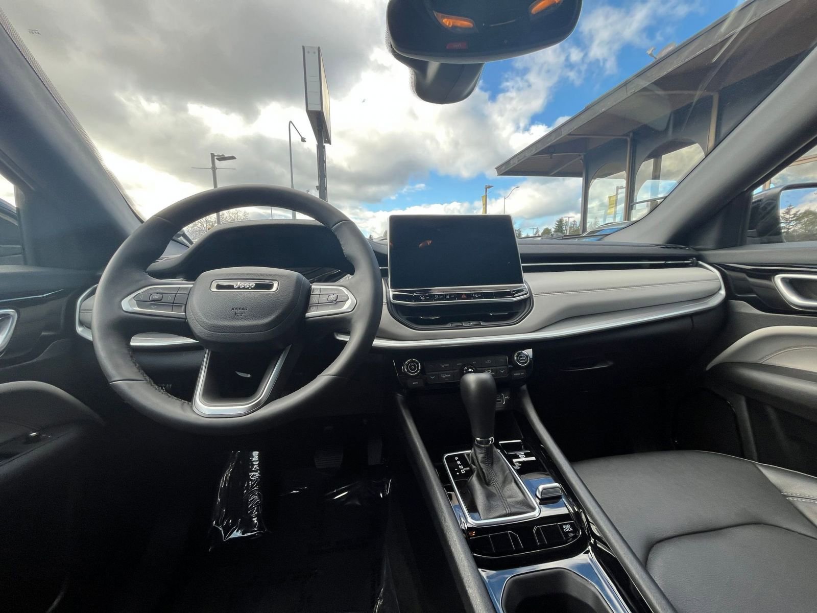 Thumbnail: 2025 Jeep Compass - 34