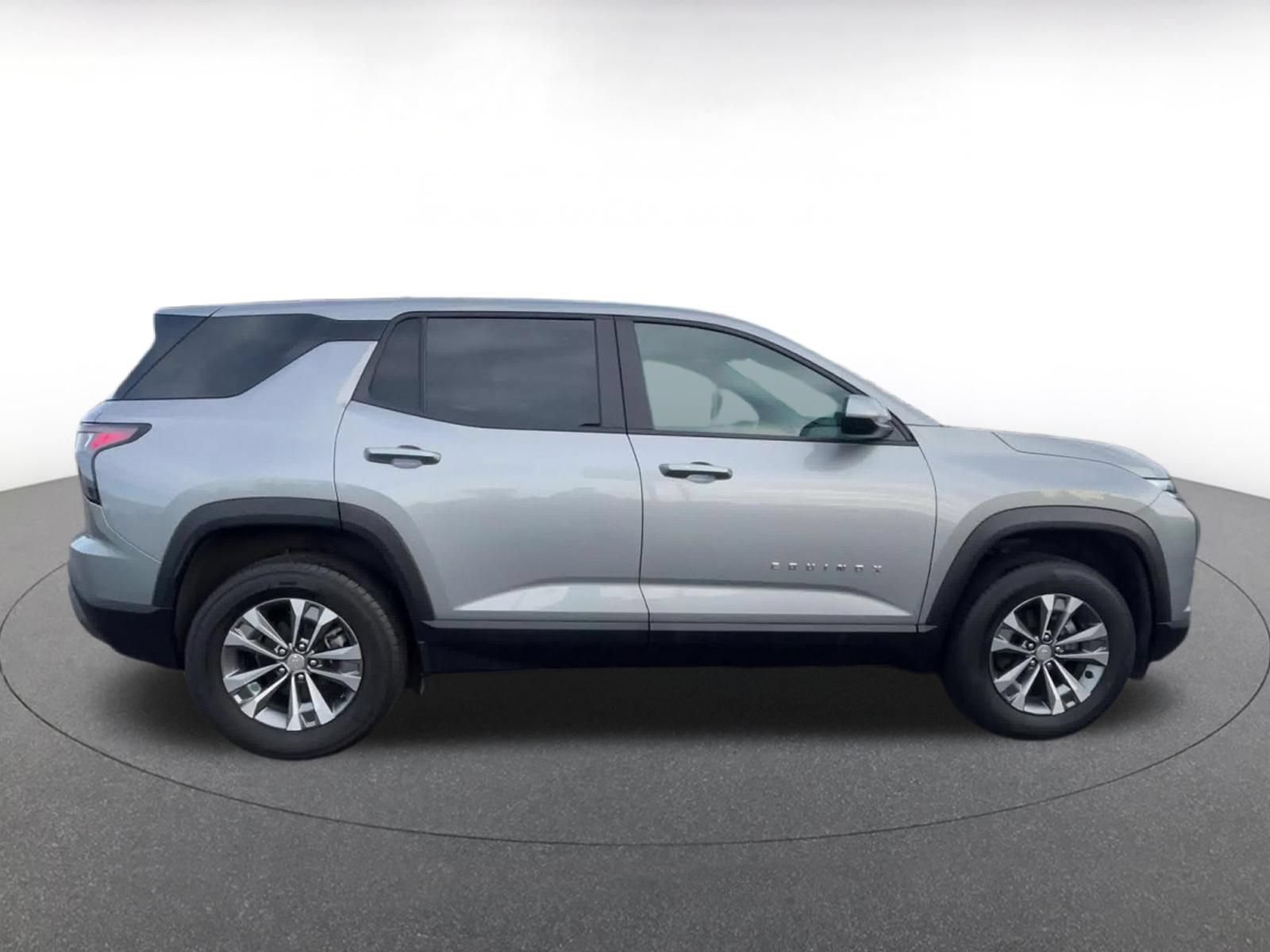 Thumbnail: 2025 Chevrolet Equinox - 16