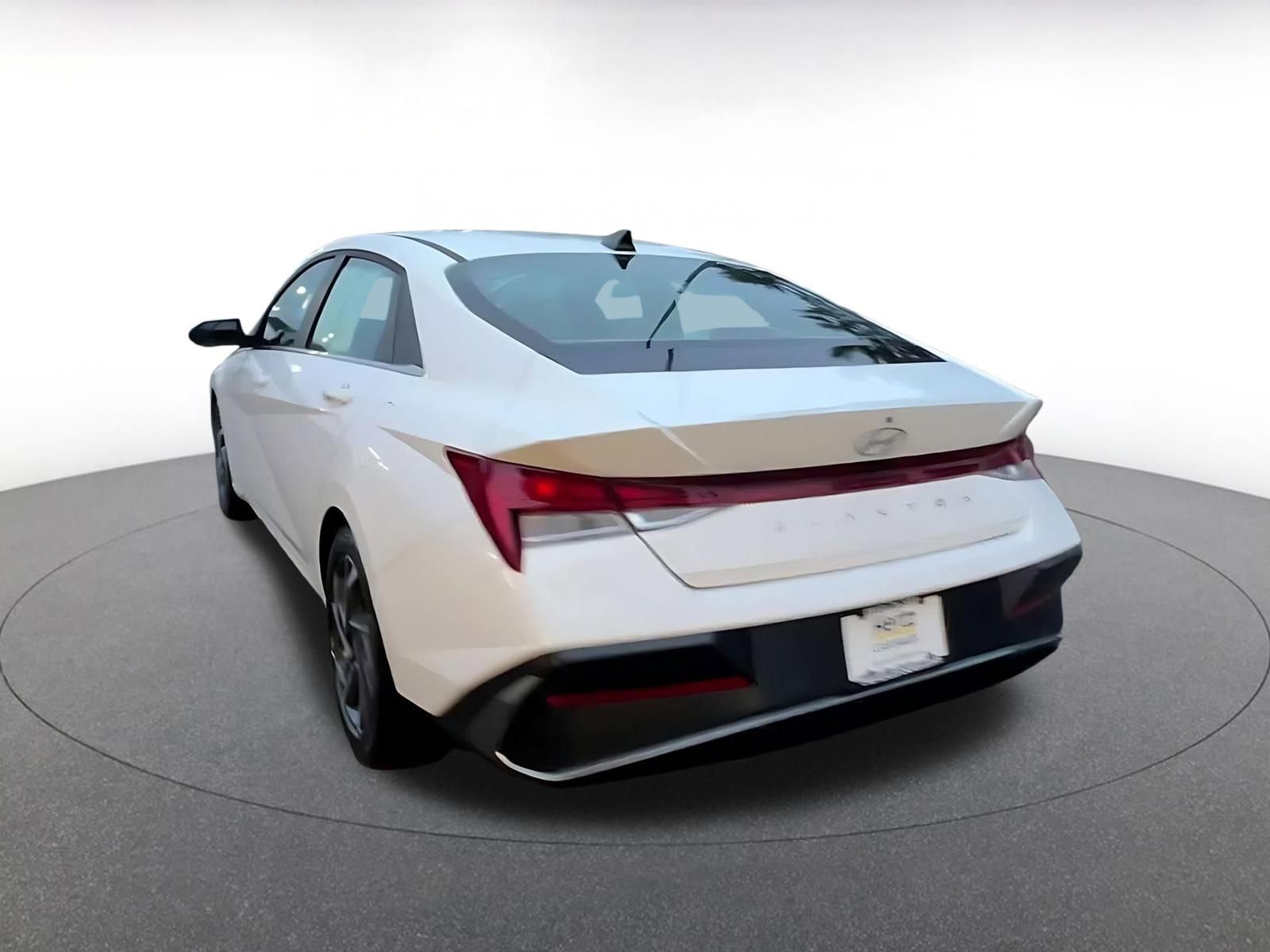 Thumbnail: 2025 Hyundai Elantra - 12