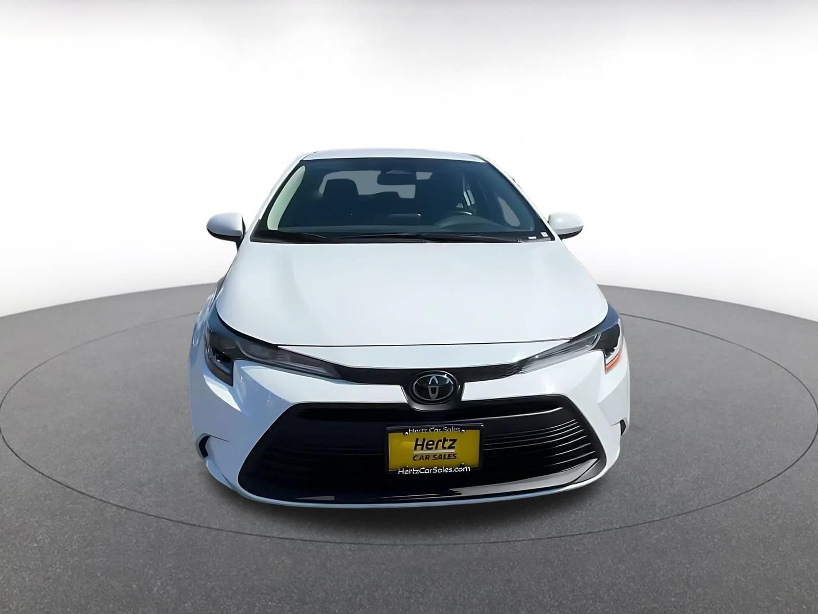 Thumbnail: 2025 Toyota Corolla - 4