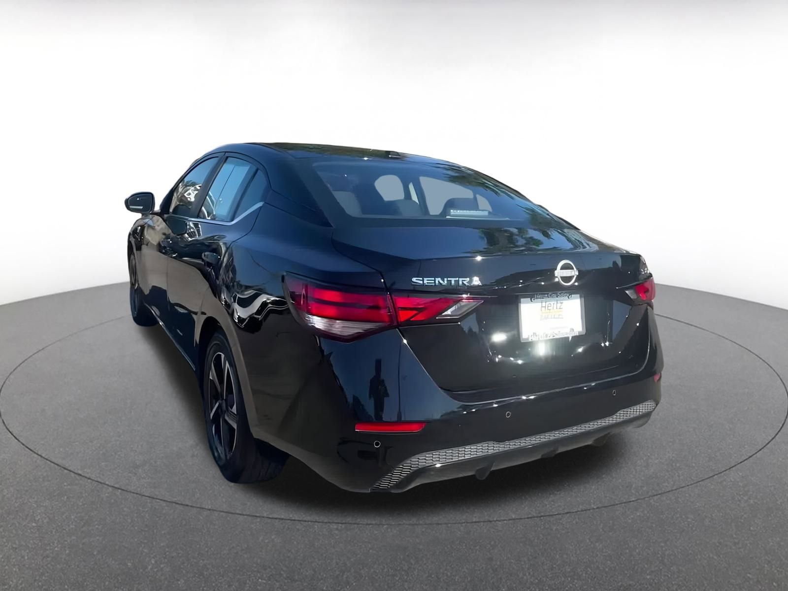 Thumbnail: 2024 Nissan Sentra - 11