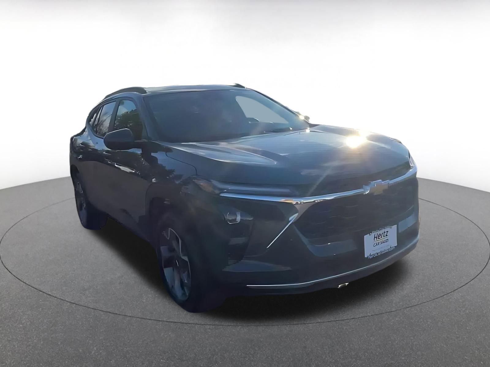 Thumbnail: 2025 Chevrolet Trax - 3