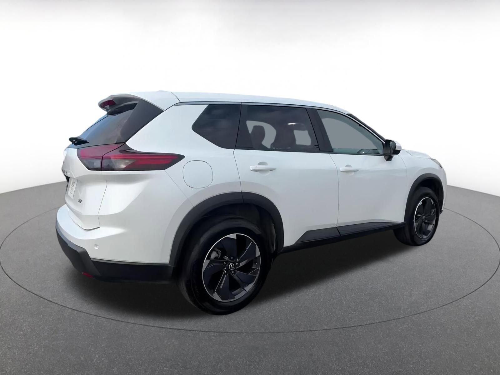 Thumbnail: 2024 Nissan Rogue - 14