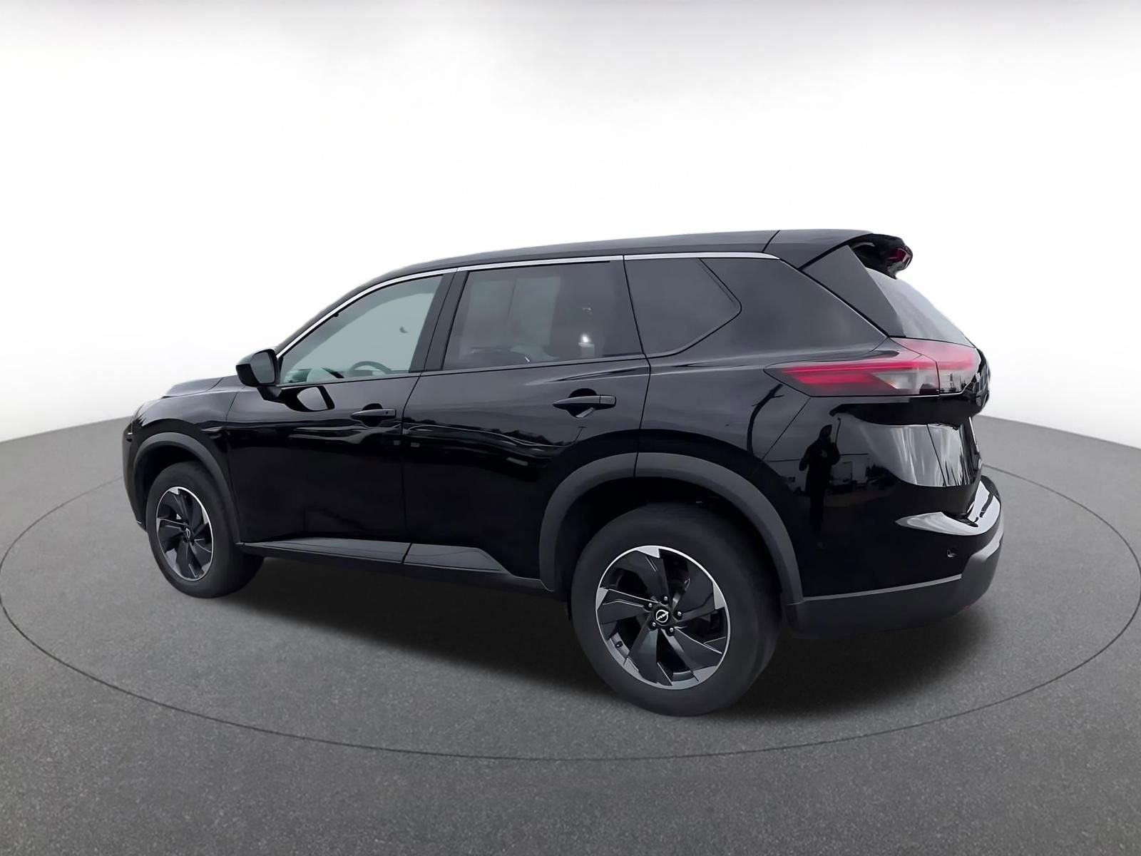 Thumbnail: 2025 Nissan Rogue - 10