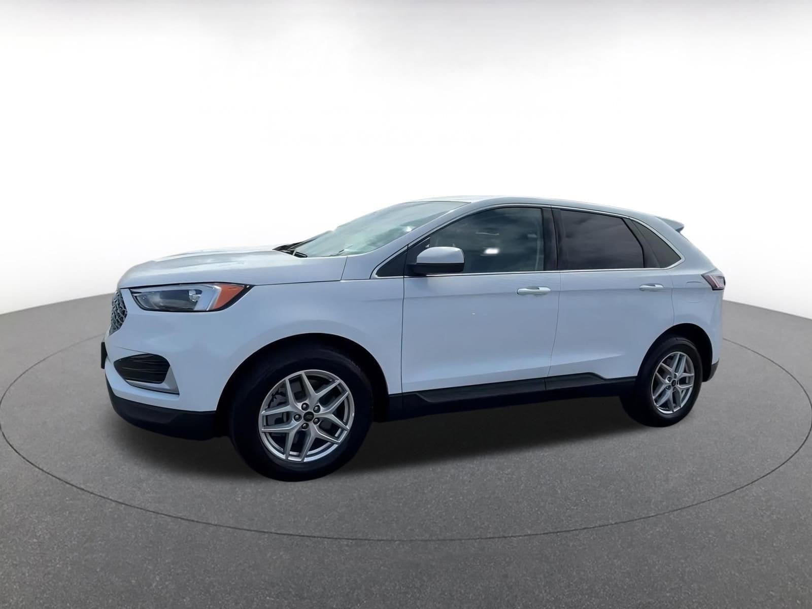 Thumbnail: 2024 Ford Edge - 7