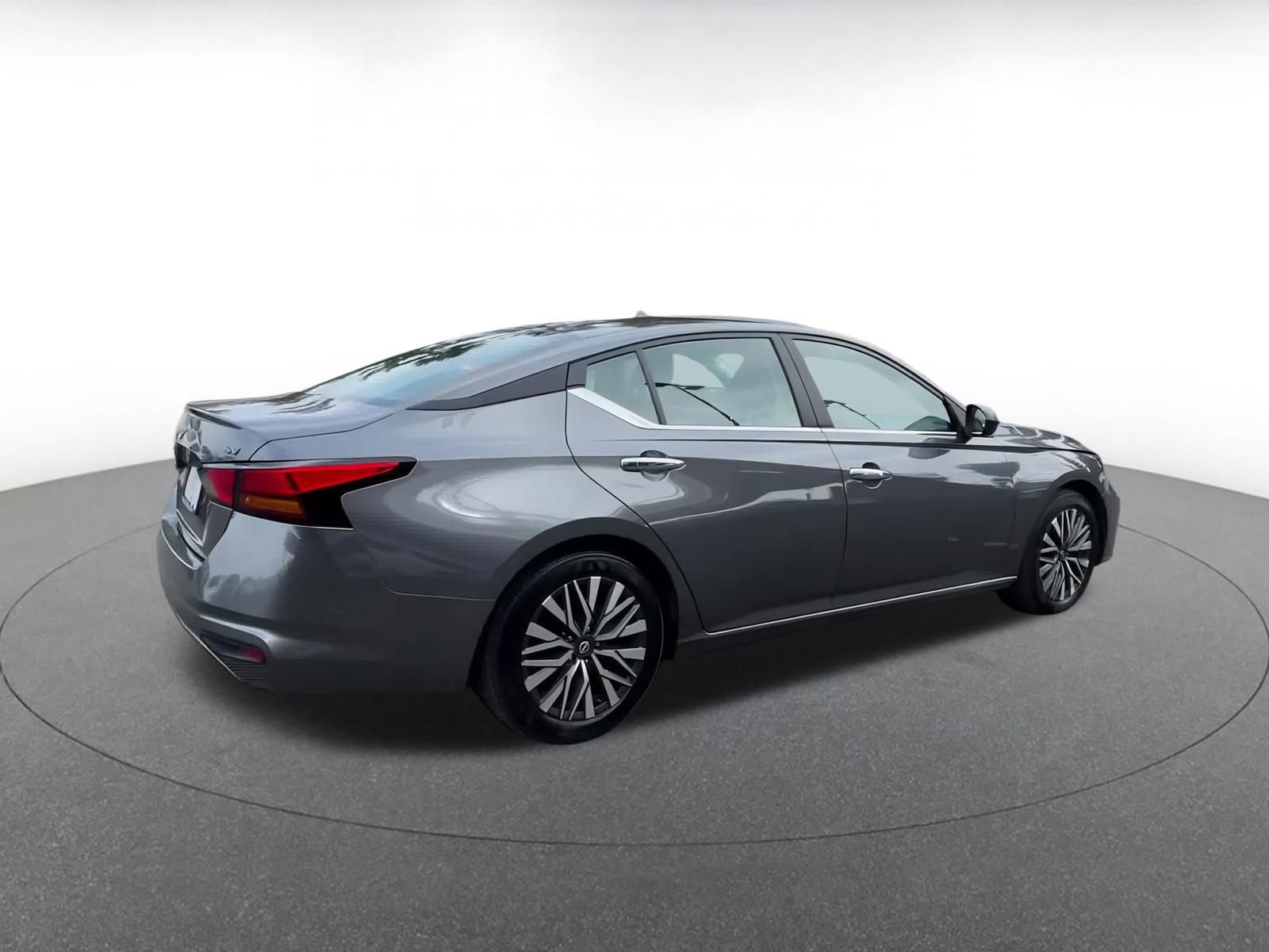 Thumbnail: 2024 Nissan Altima - 15