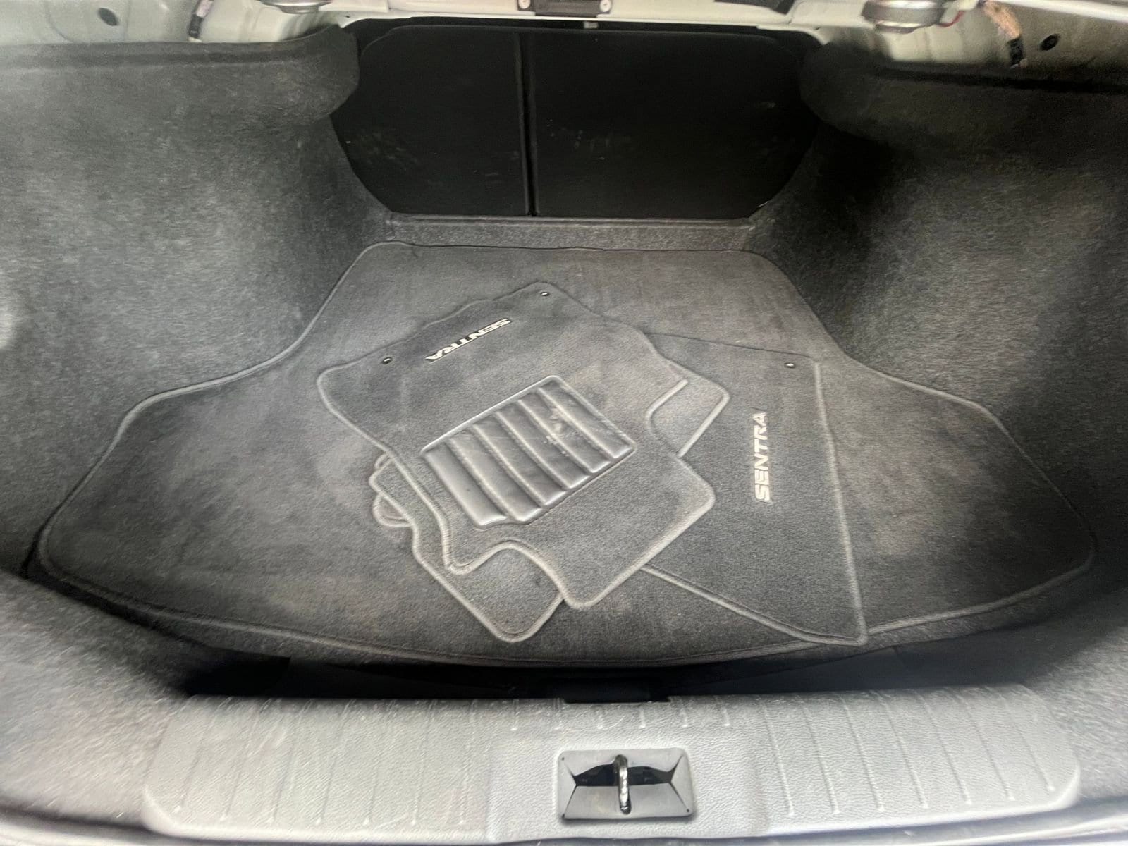 Thumbnail: 2024 Nissan Sentra - 31