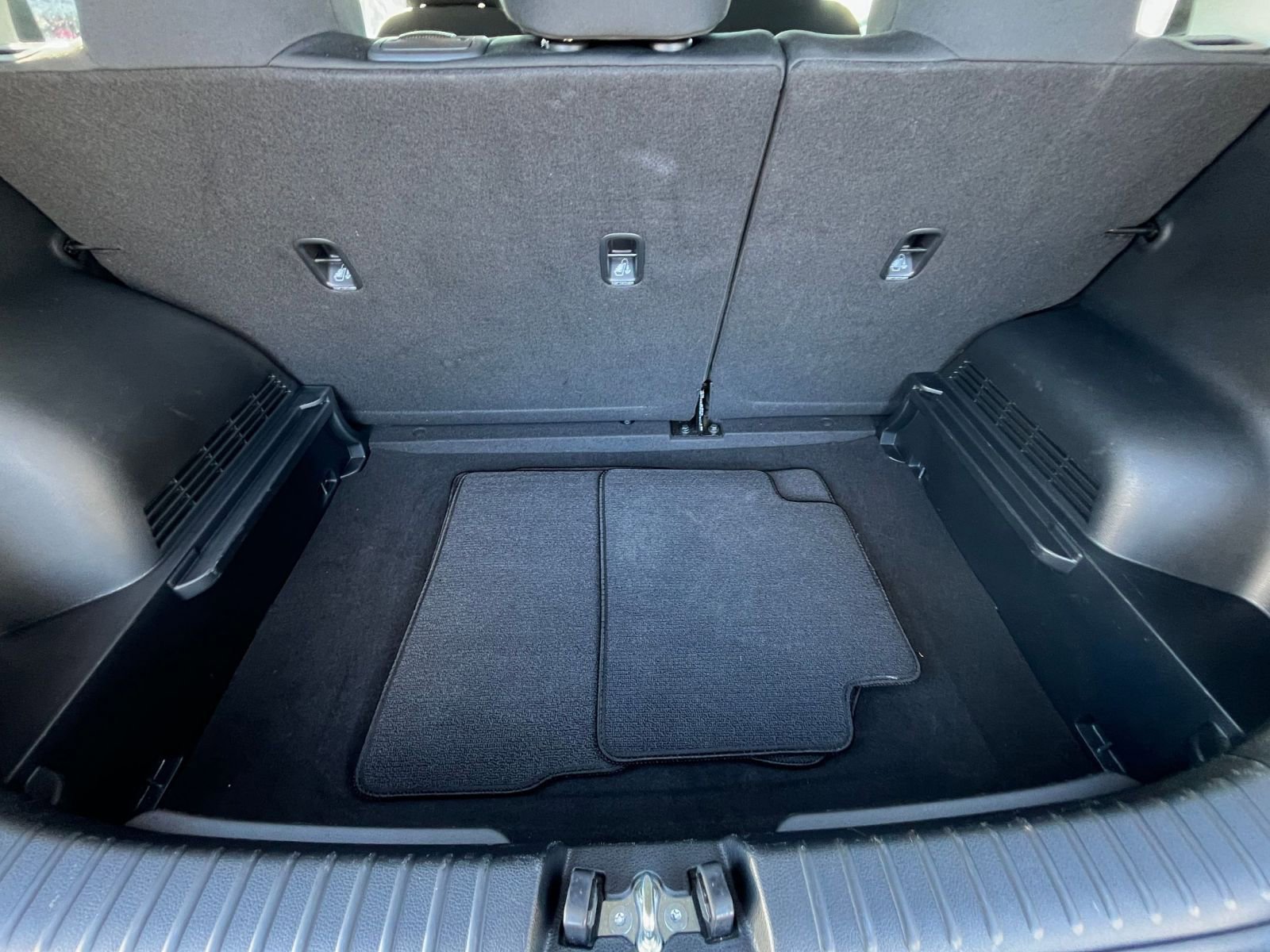 Thumbnail: 2025 Kia Soul - 31