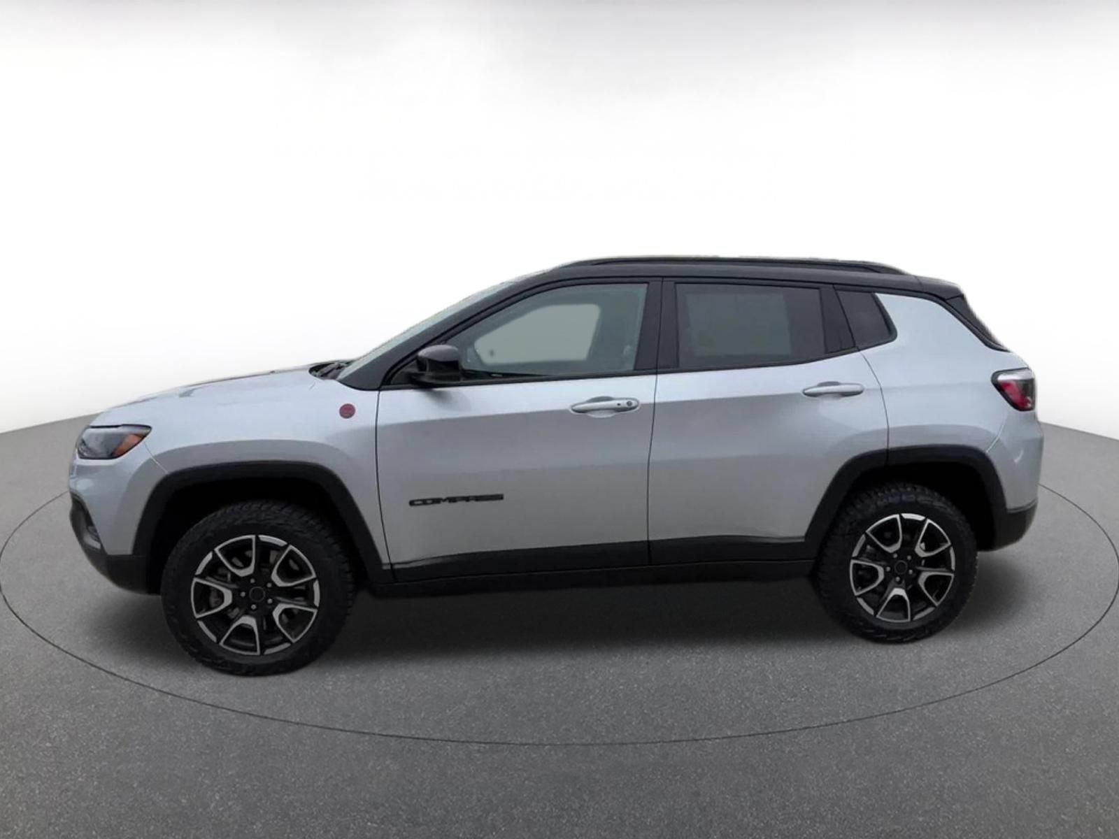 Thumbnail: 2025 Jeep Compass - 7