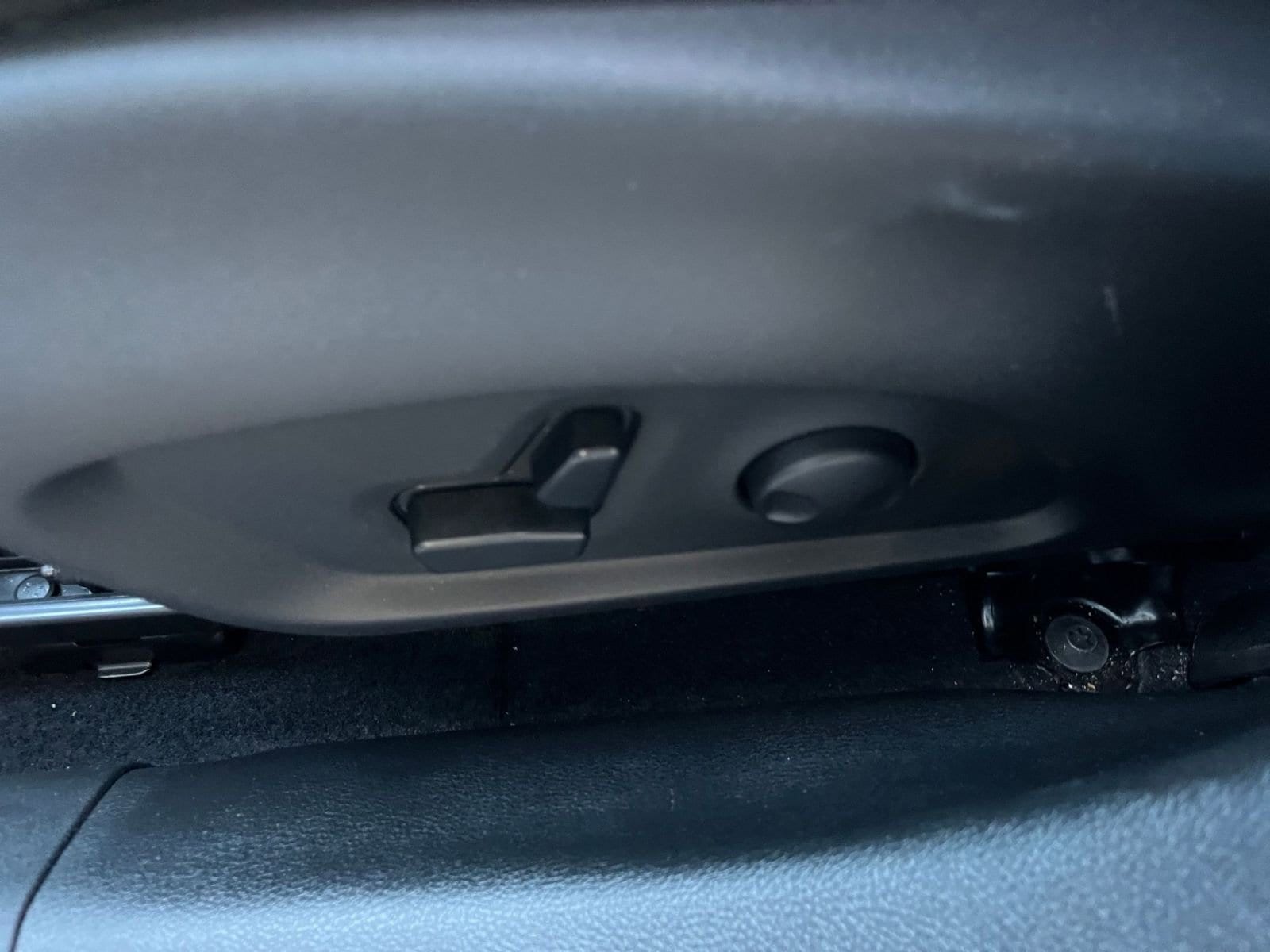 Thumbnail: 2025 Jeep Compass - 23