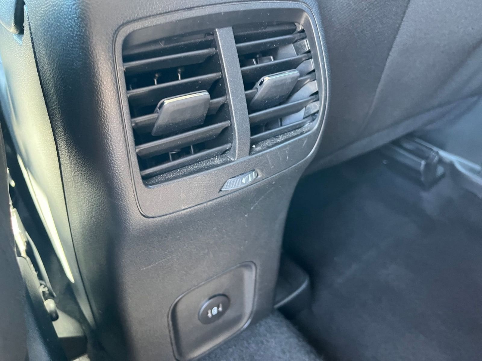 Thumbnail: 2024 Ford Escape - 25
