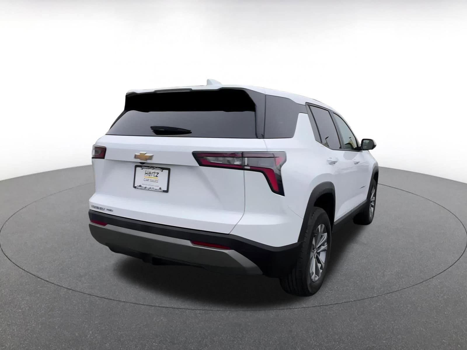 Thumbnail: 2025 Chevrolet Equinox - 15