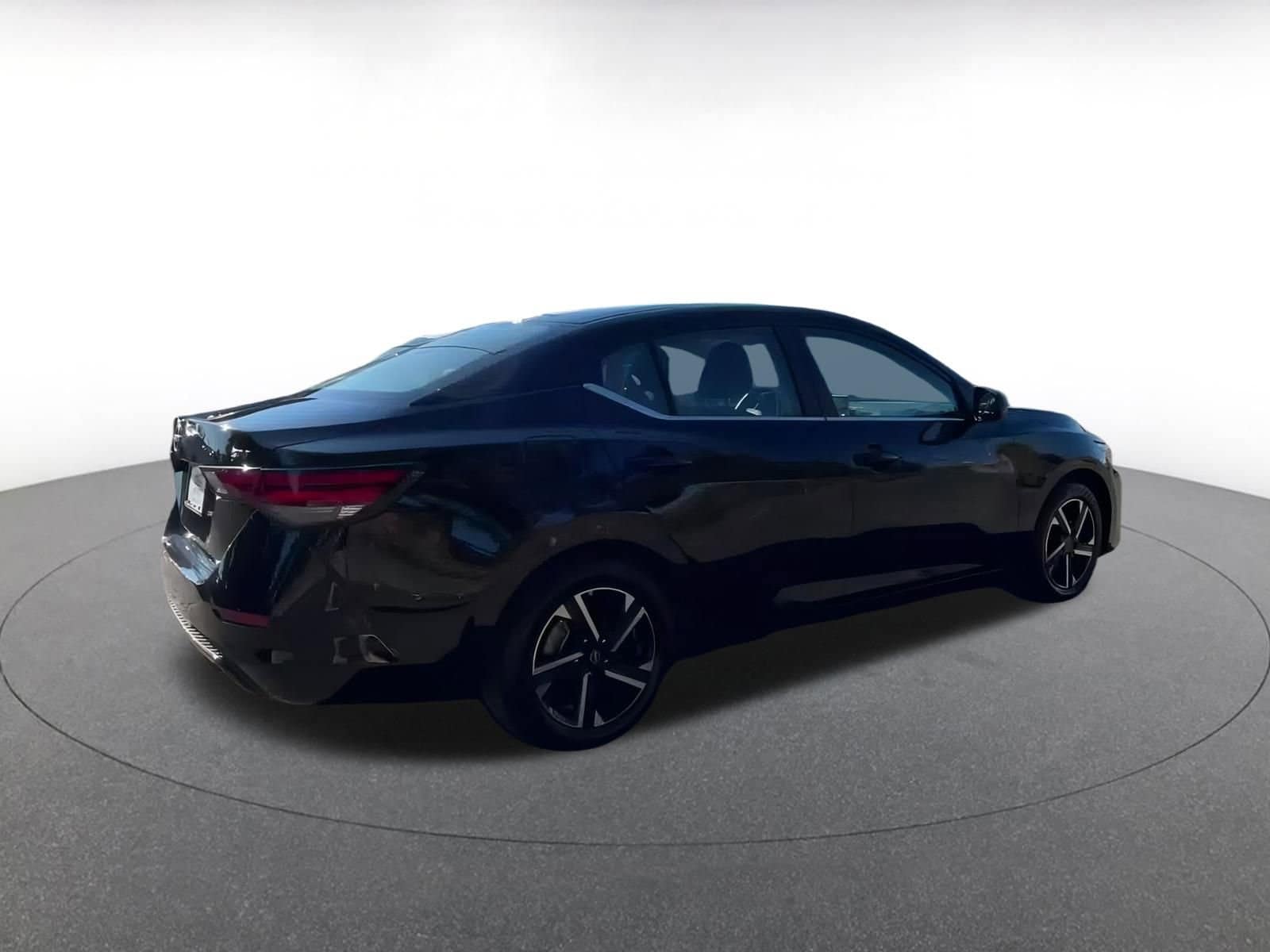 Thumbnail: 2024 Nissan Sentra - 13