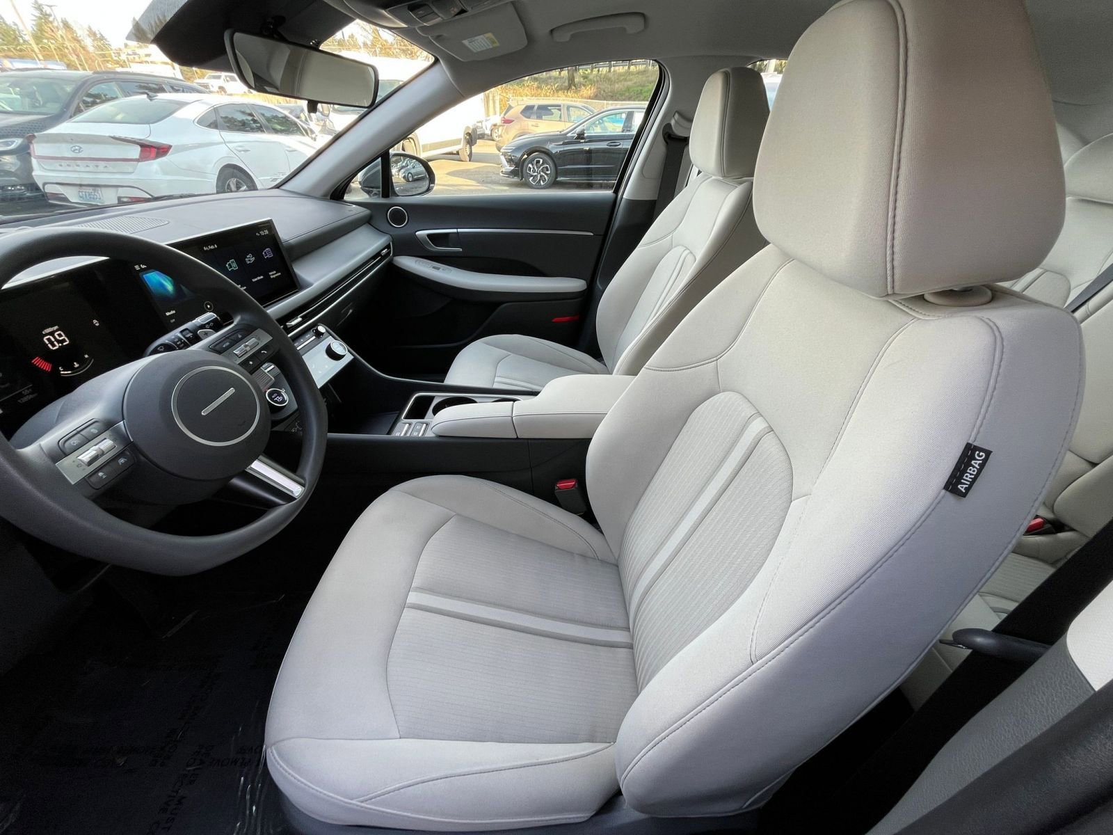 Thumbnail: 2025 Hyundai Sonata - 29