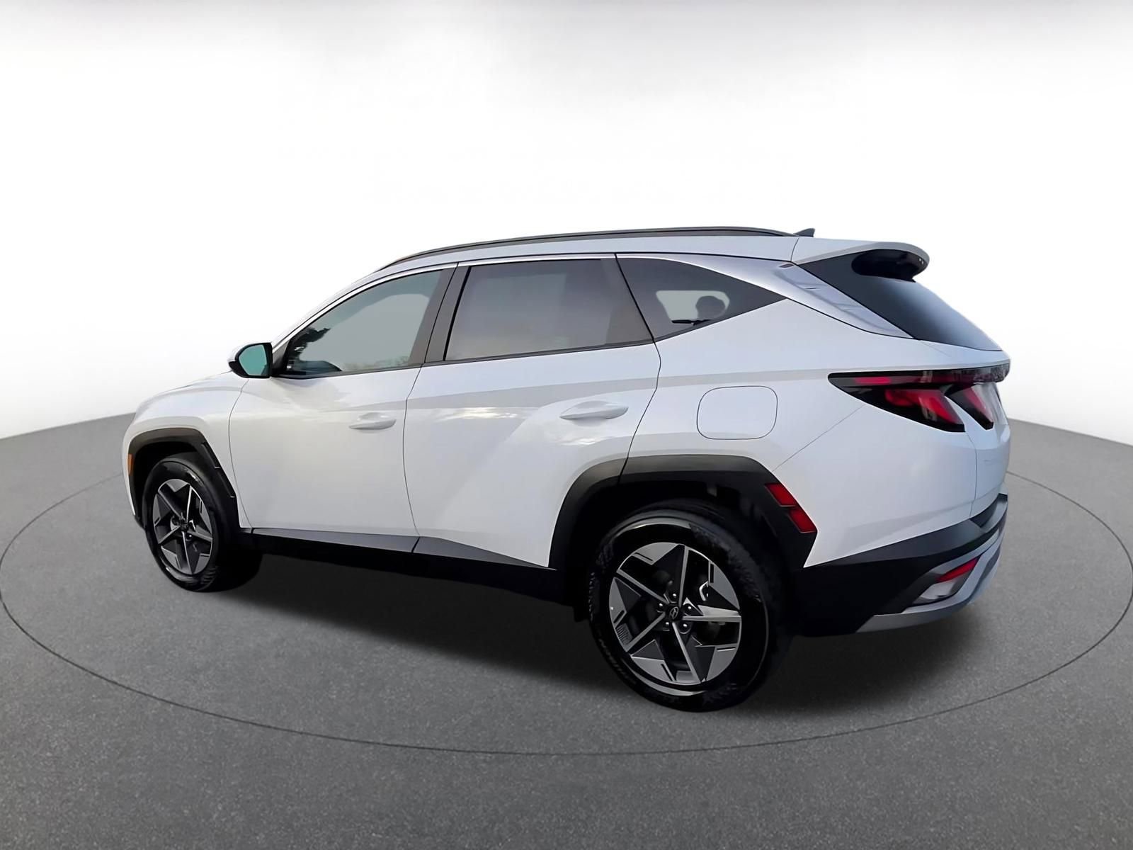 Thumbnail: 2025 Hyundai Tucson - 10