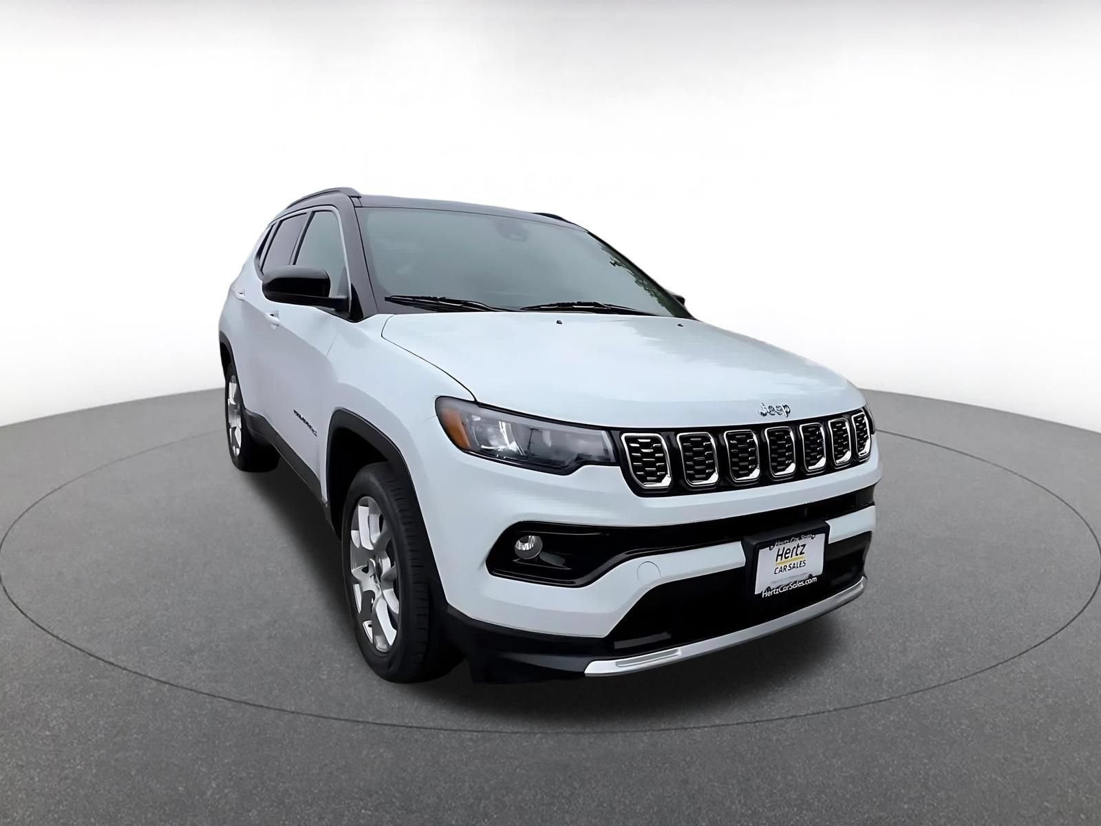 Thumbnail: 2025 Jeep Compass - 3