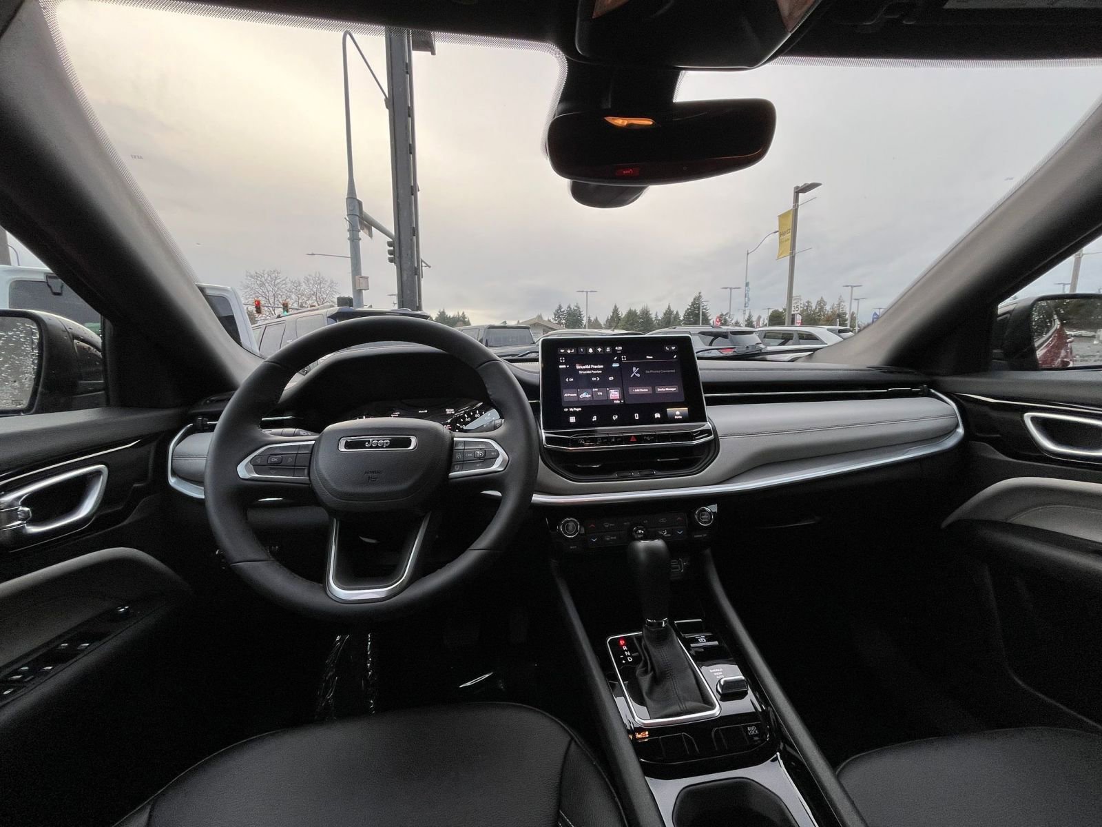 Thumbnail: 2025 Jeep Compass - 34