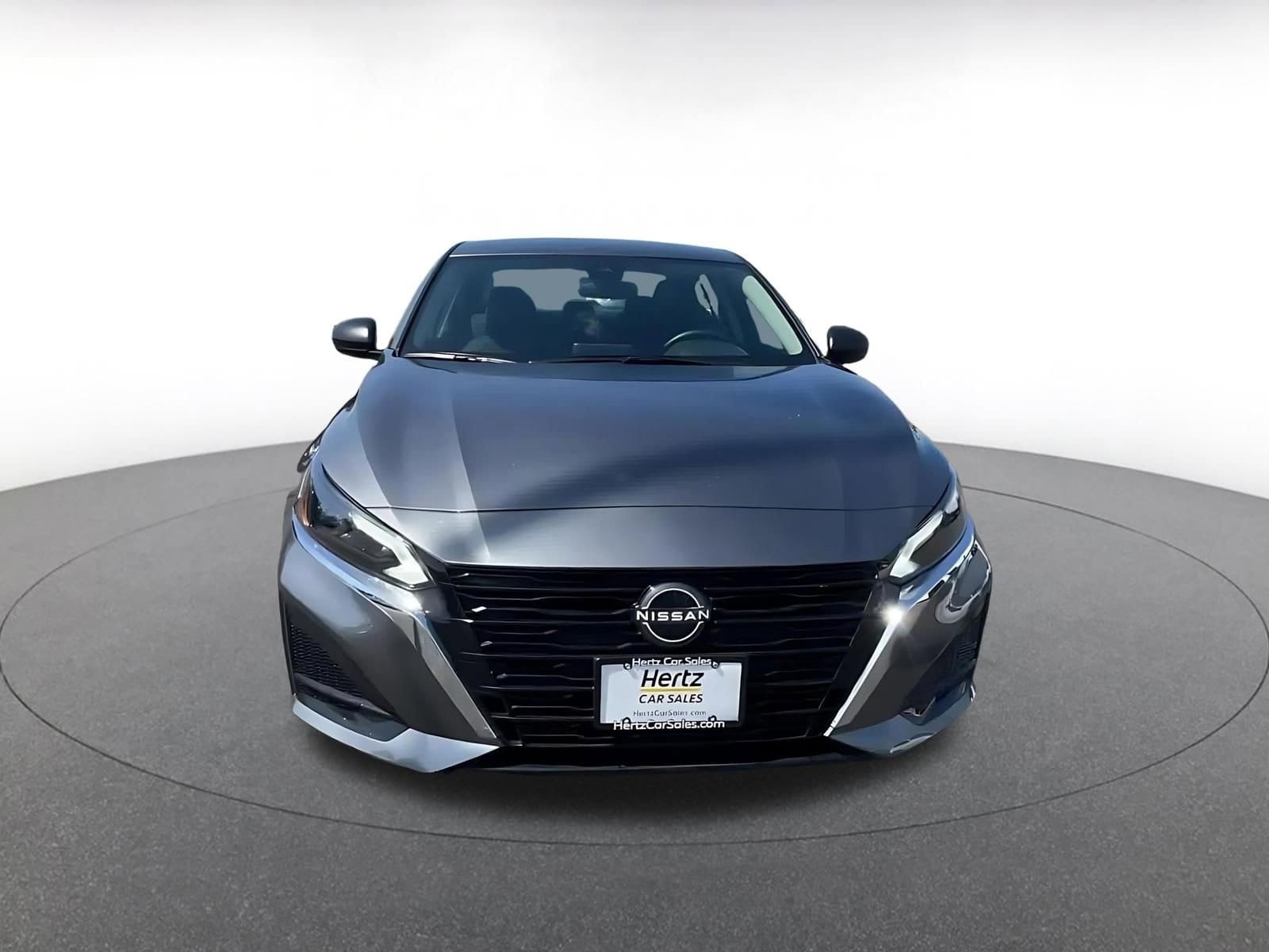 Thumbnail: 2025 Nissan Altima - 4