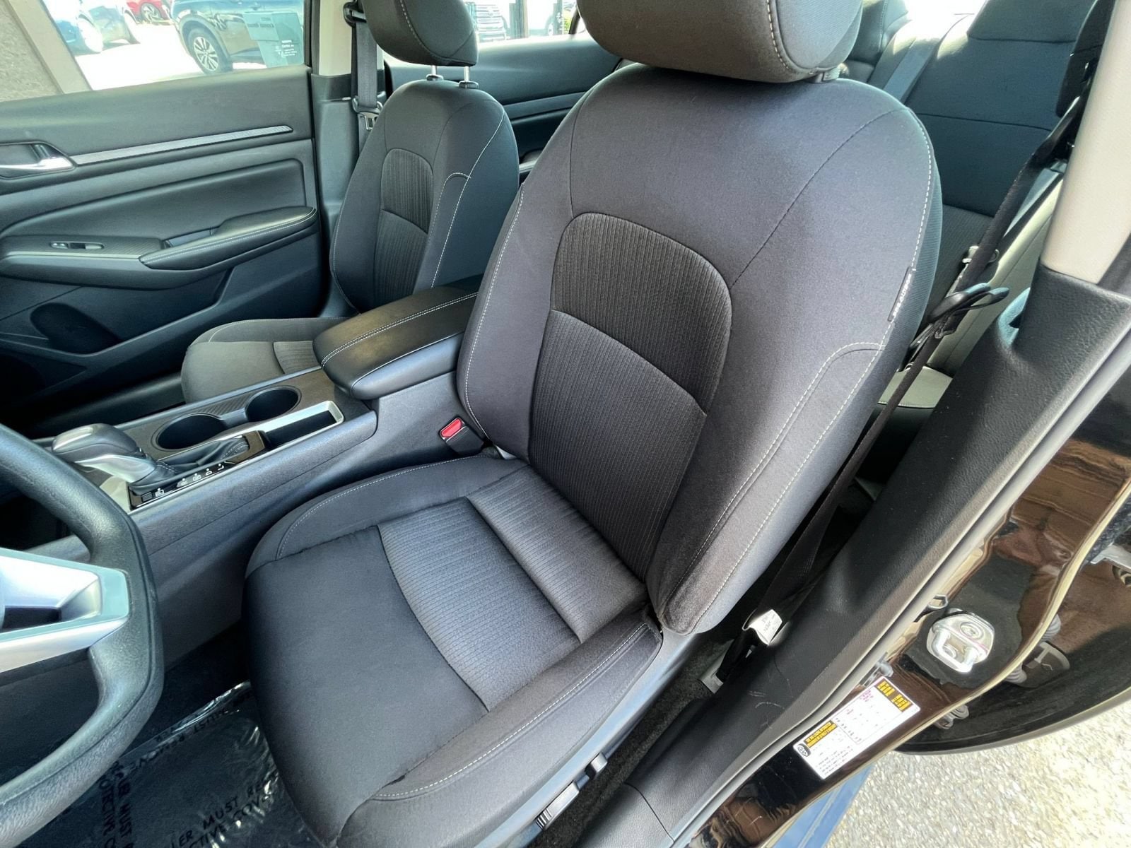 2025 Nissan Altima SV - Photo 37