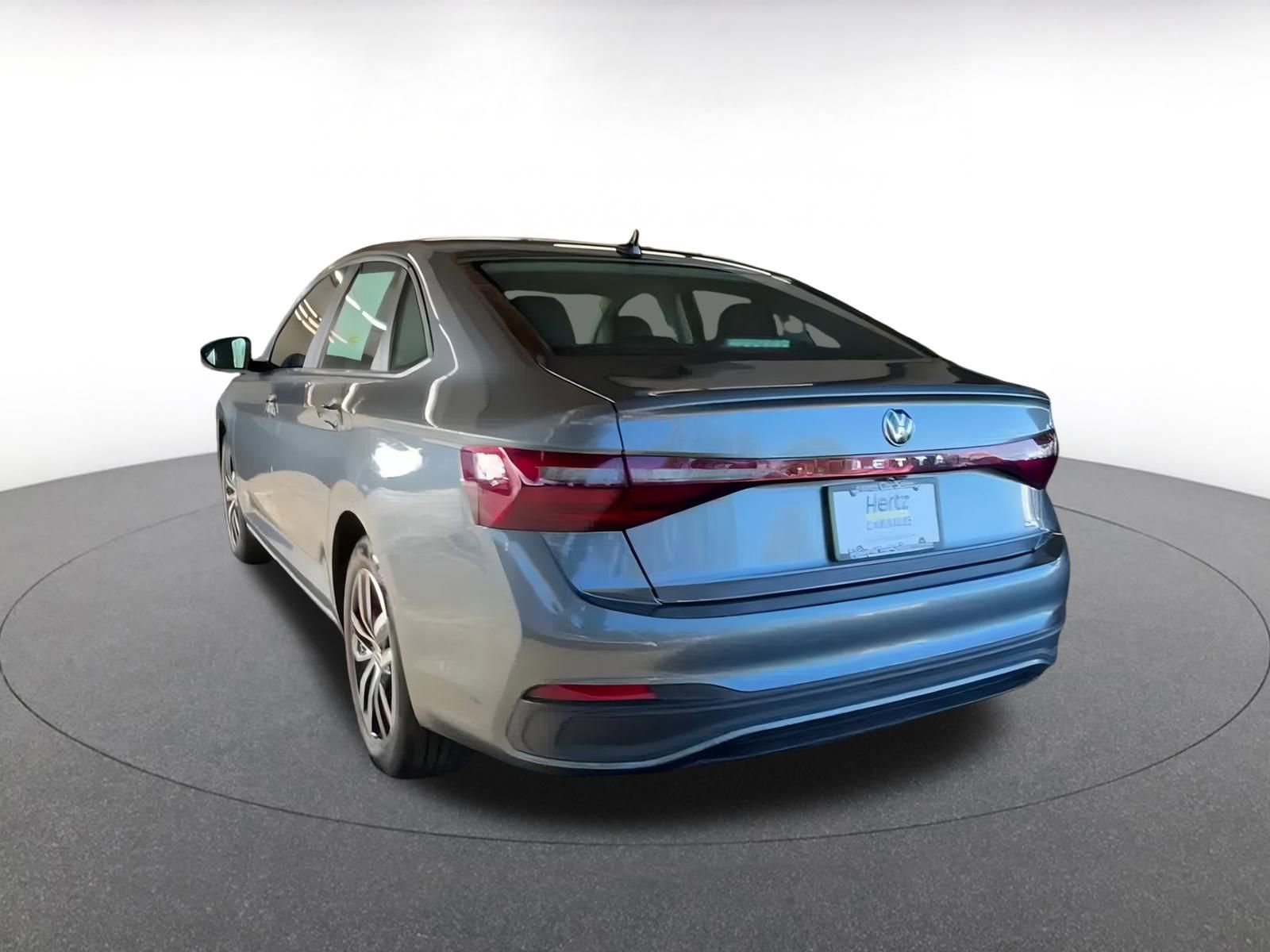 Thumbnail: 2025 Volkswagen Jetta - 9