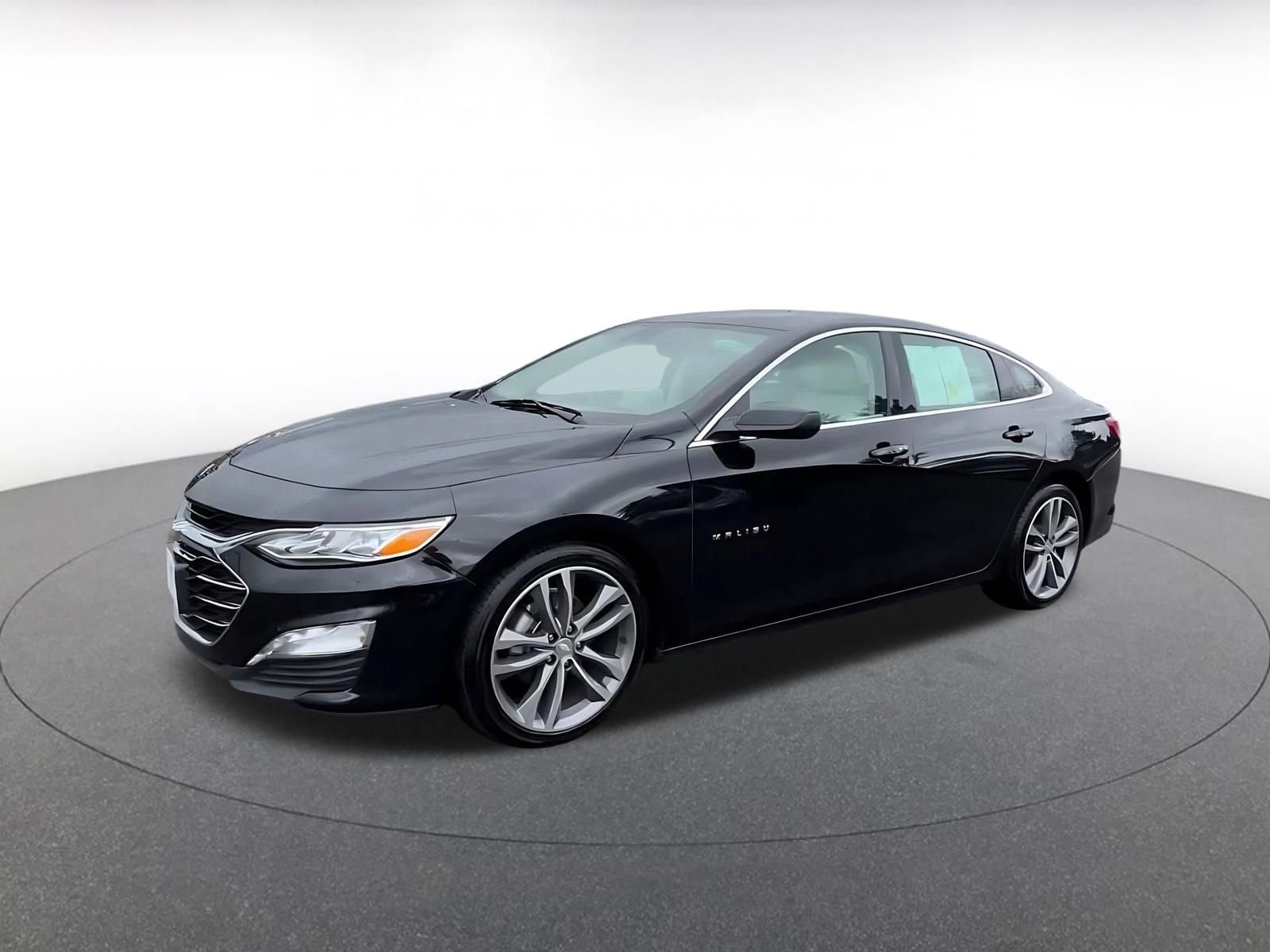 Thumbnail: 2024 Chevrolet Malibu - 8