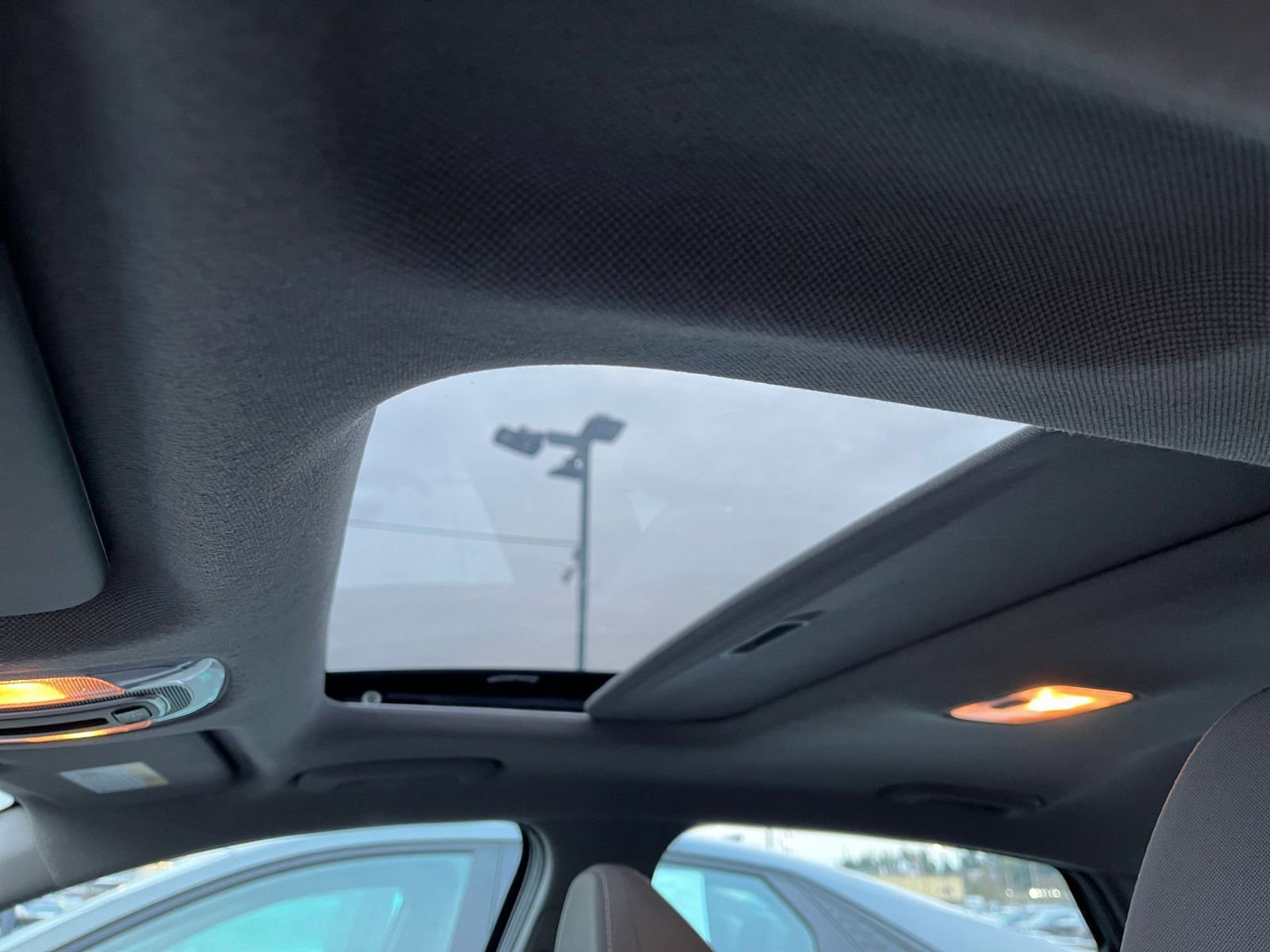 Thumbnail: 2025 Hyundai Elantra - 29